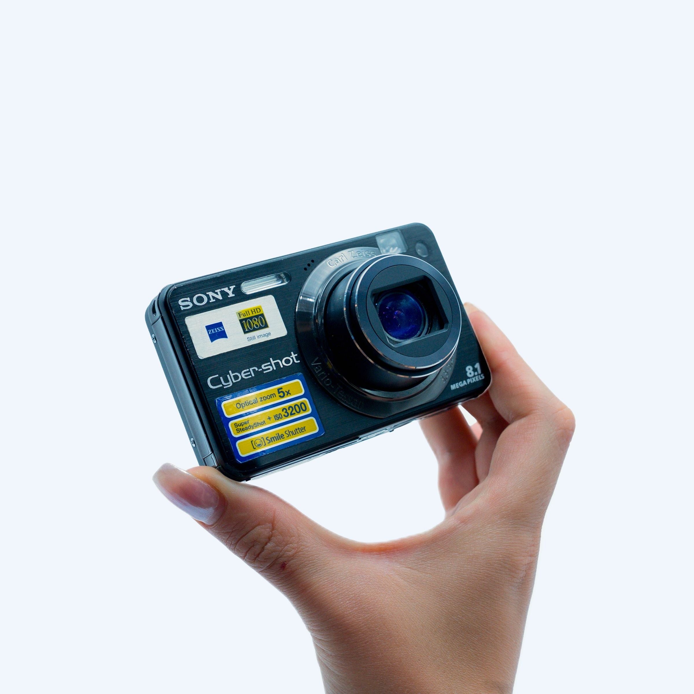 動作品 SONY Cyber-shot DSC-W150 デジタルカメラ Sony Cyber-shot DSC-W150 8.1MP CCD Kamera | RetroCameraLand