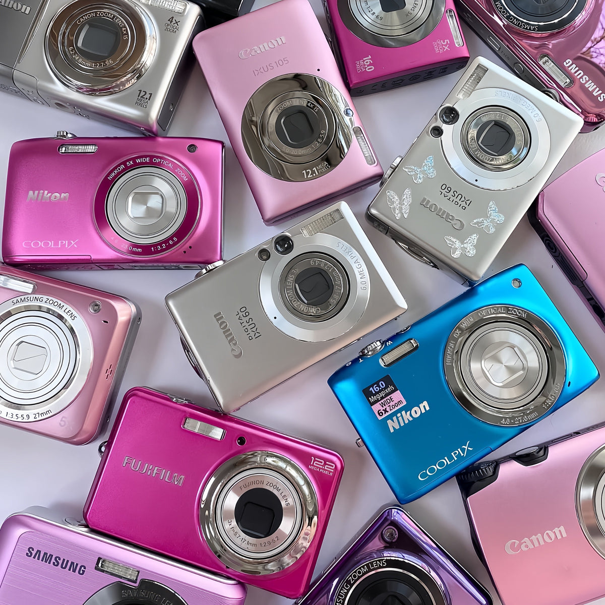 Canon IXUS Serisi: Cep Boyunda Şıklık, Dijital Kameraların İkonu