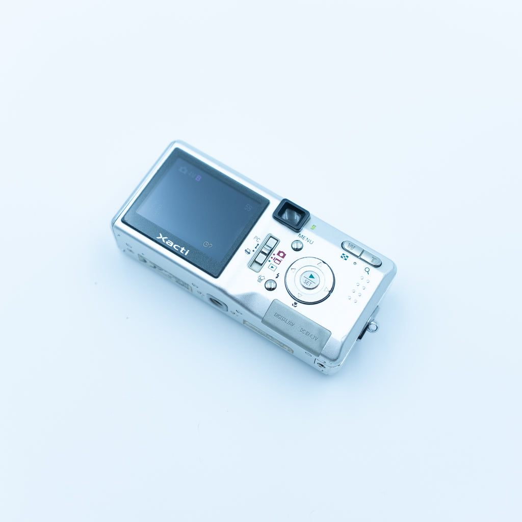 Sanyo Xacti VPC-J4EX