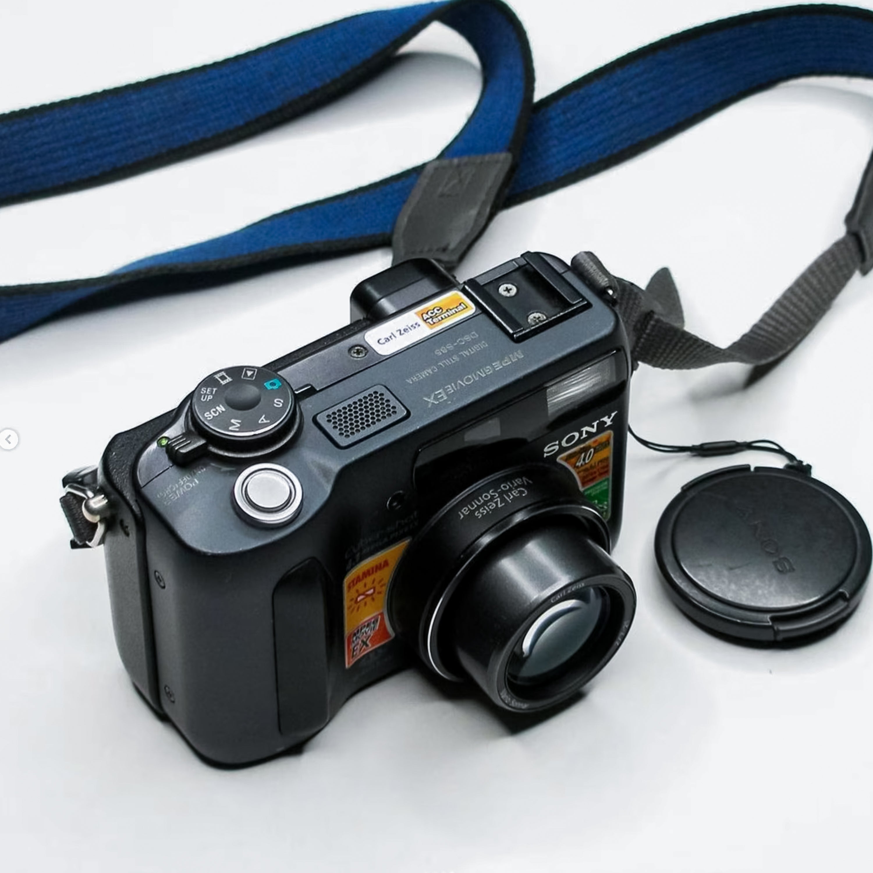 Sony Cybershot DSC-S85