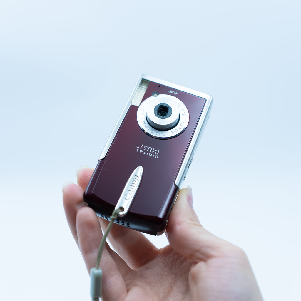 Canon IXUS i