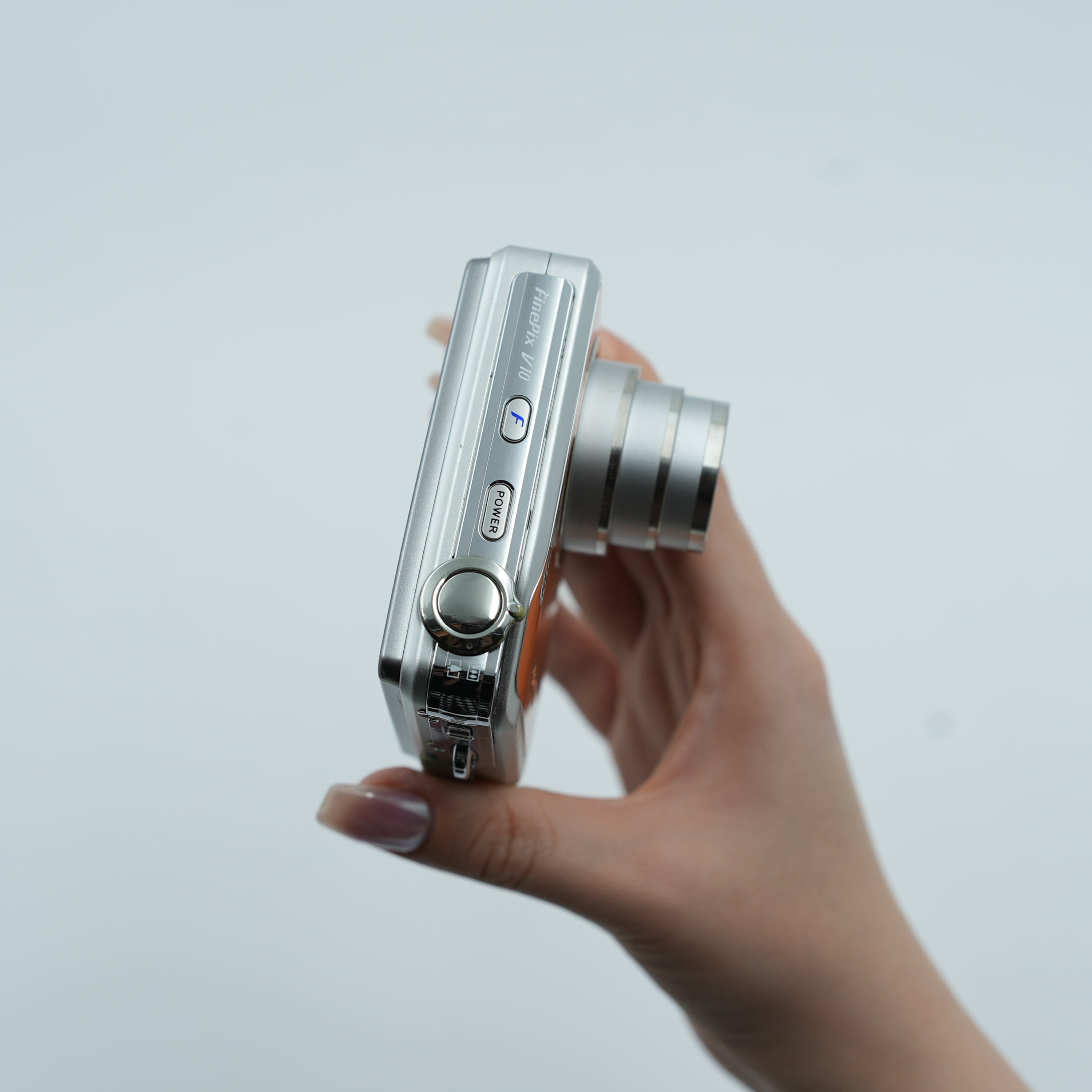 Fujifilm FinePix V10