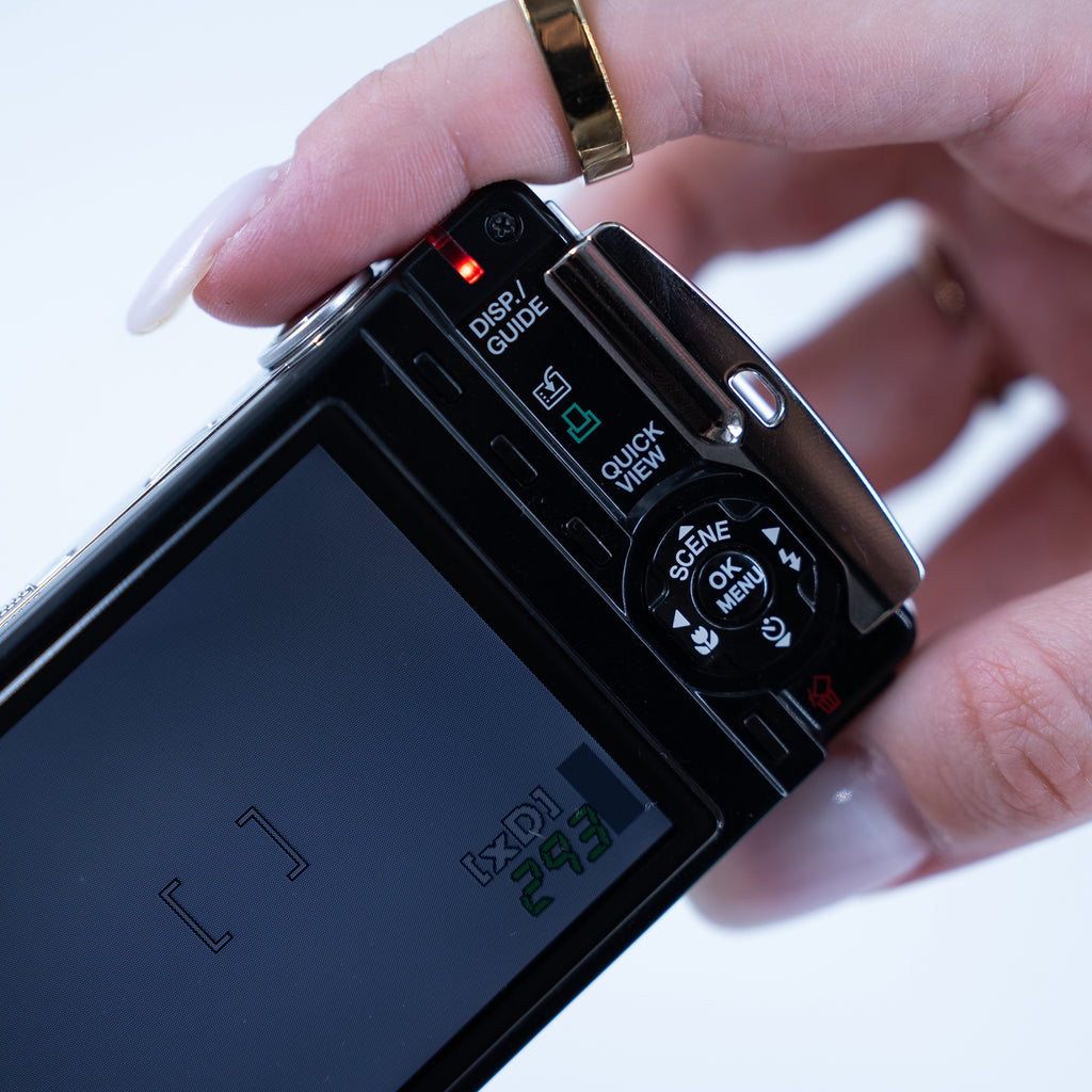Olympus SP-700
