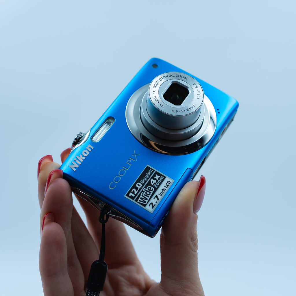 Nikon Coolpix S3000