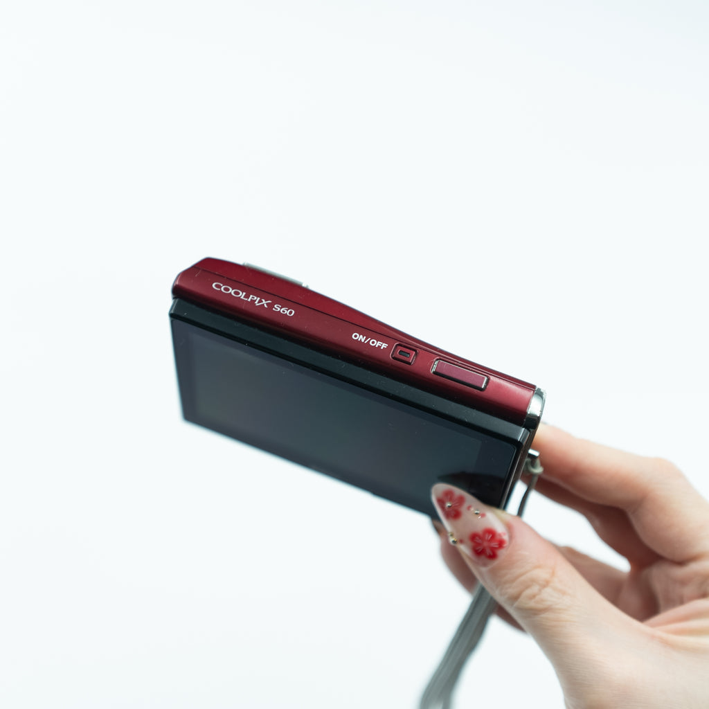 Nikon Coolpix S60