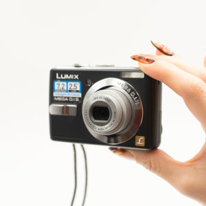 Panasonic Lumix DMC-LS75
