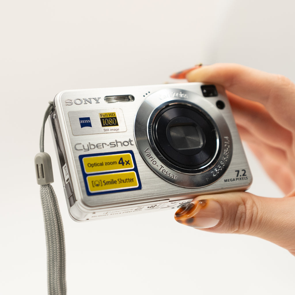 Sony Cyber-shot DSC-W110