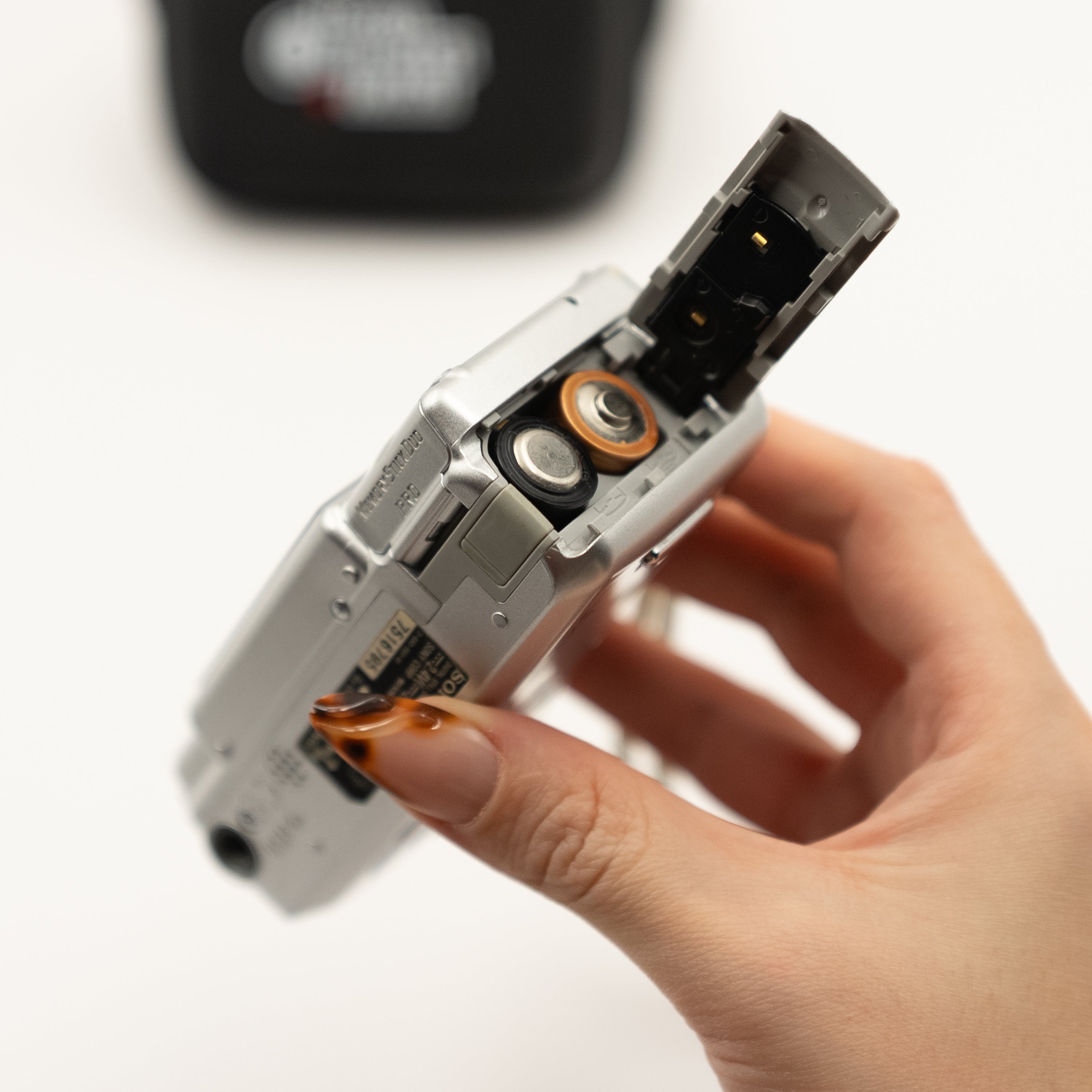 Sony Cybershot DSC-S600