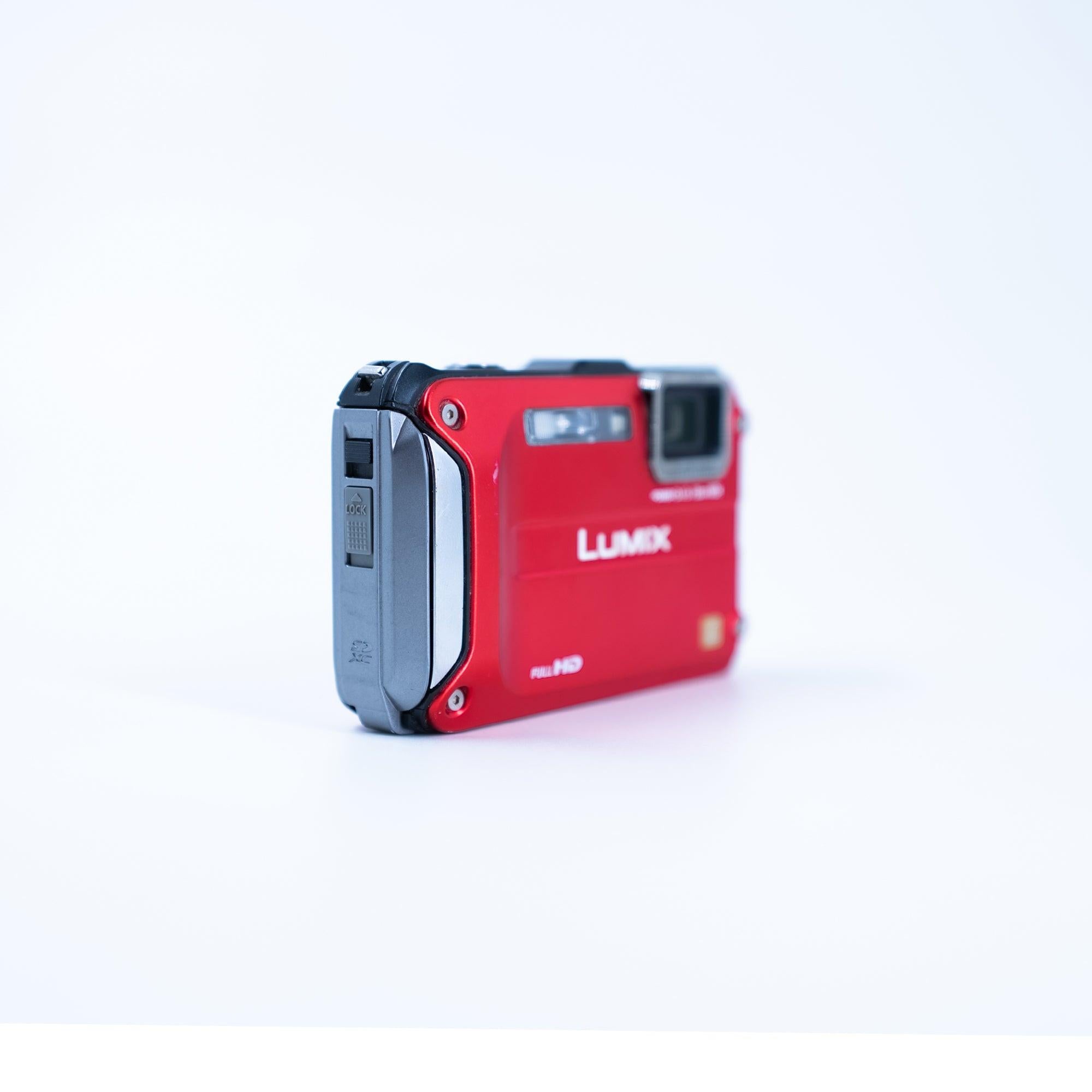 Lumix DMC-FT3 ''Waterproof'' aksesuar | RetroCameraLand