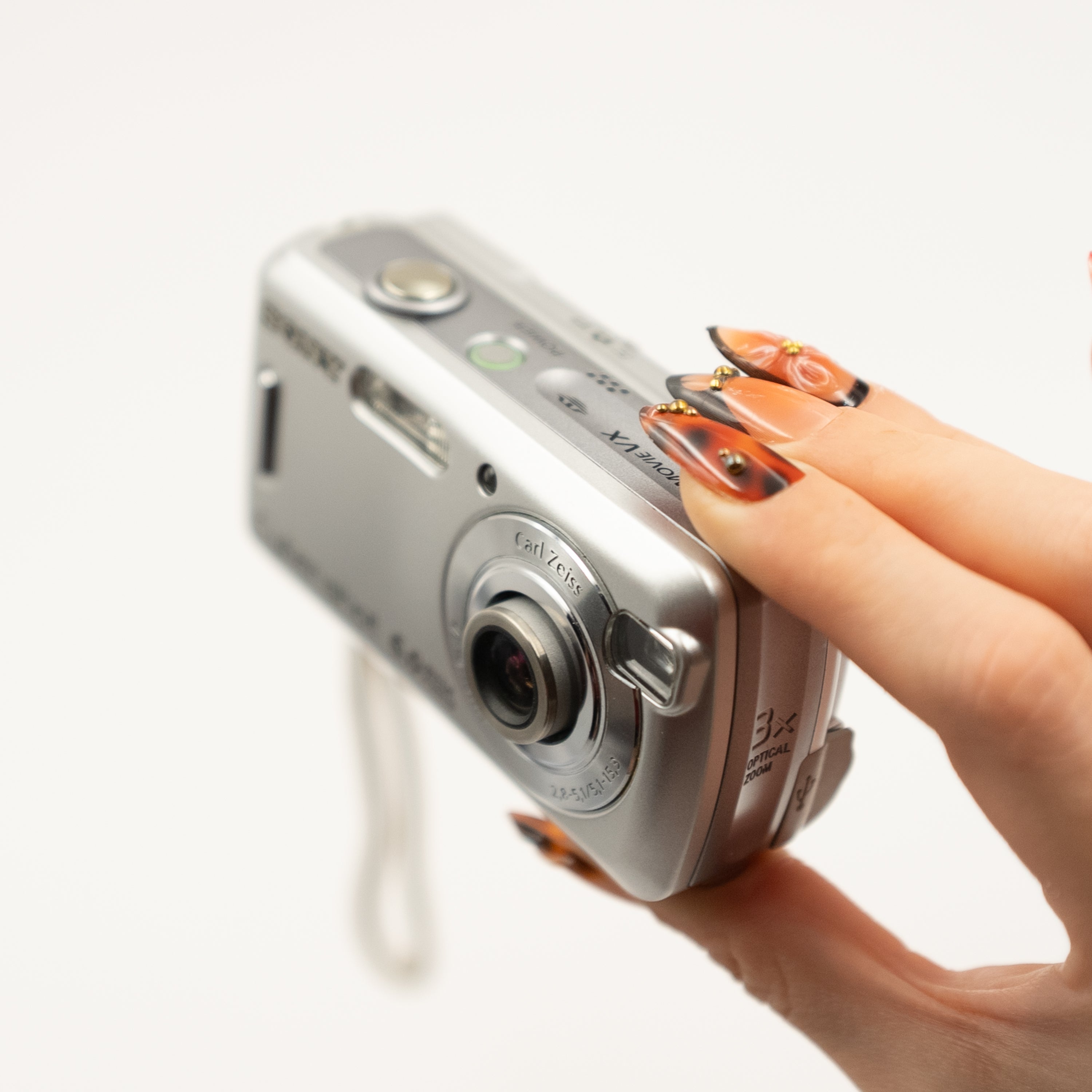 Sony Cybershot DSC-S600