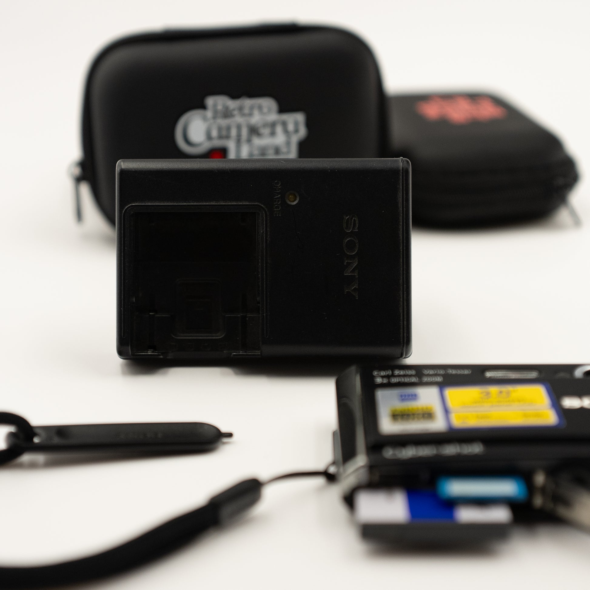 Sony Cyber-shot DSC-T70