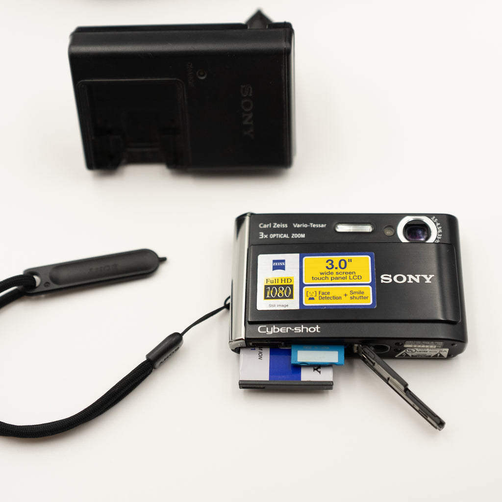 Sony Cyber-shot DSC-T70