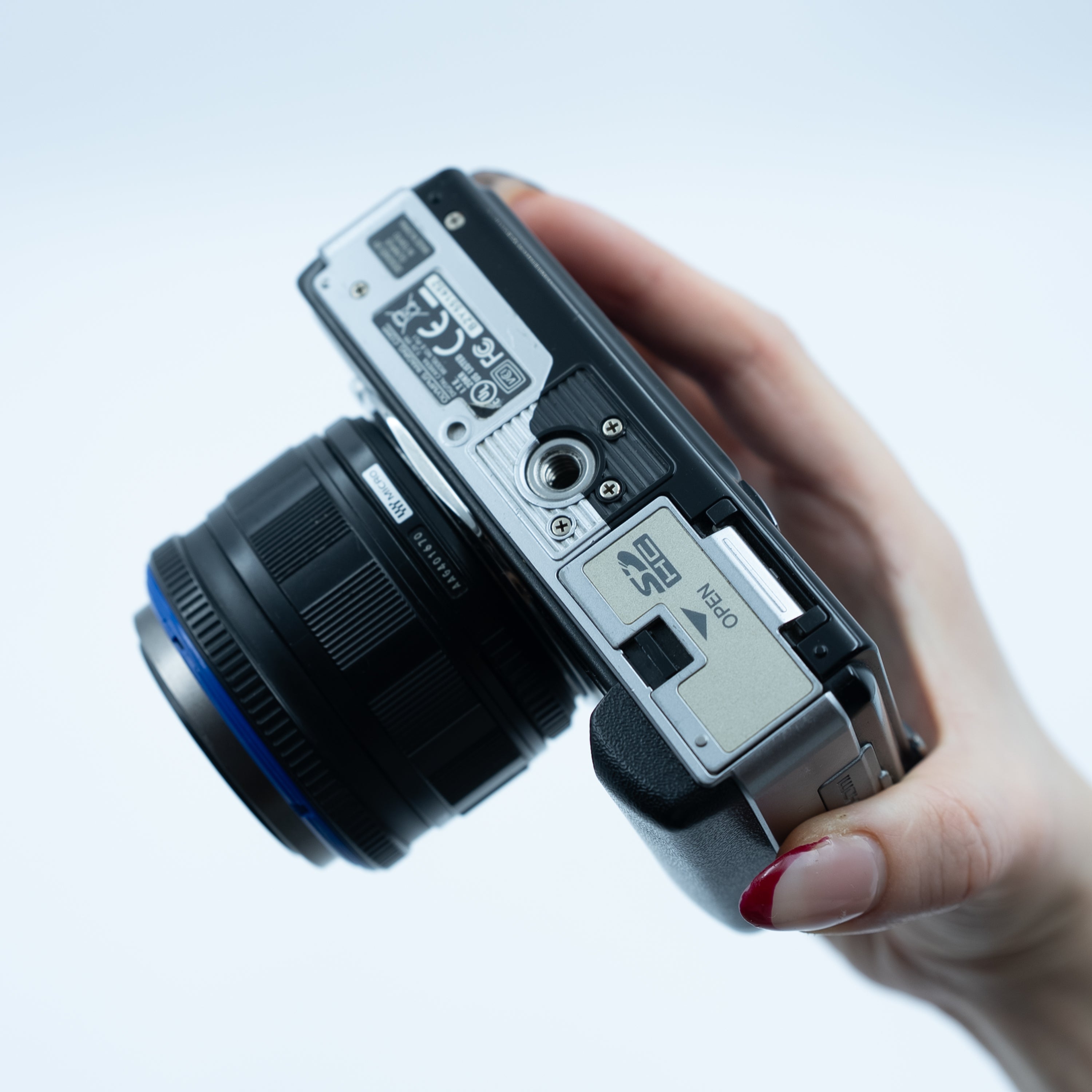 Olympus PEN E-PL1 + 14-42mm レンズキット レトロデジタルカメラ