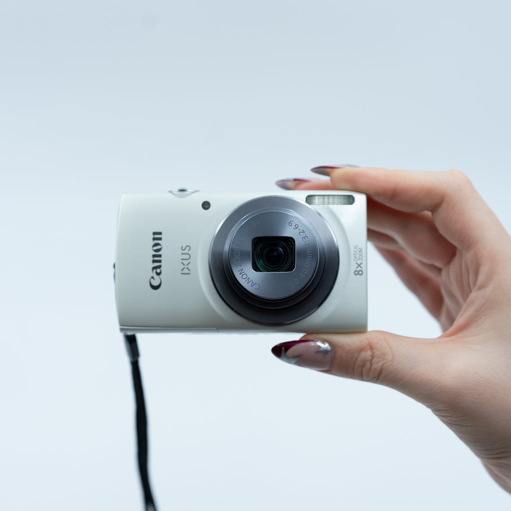 Canon IXUS 160 yan görünüm | RetroCameraLand