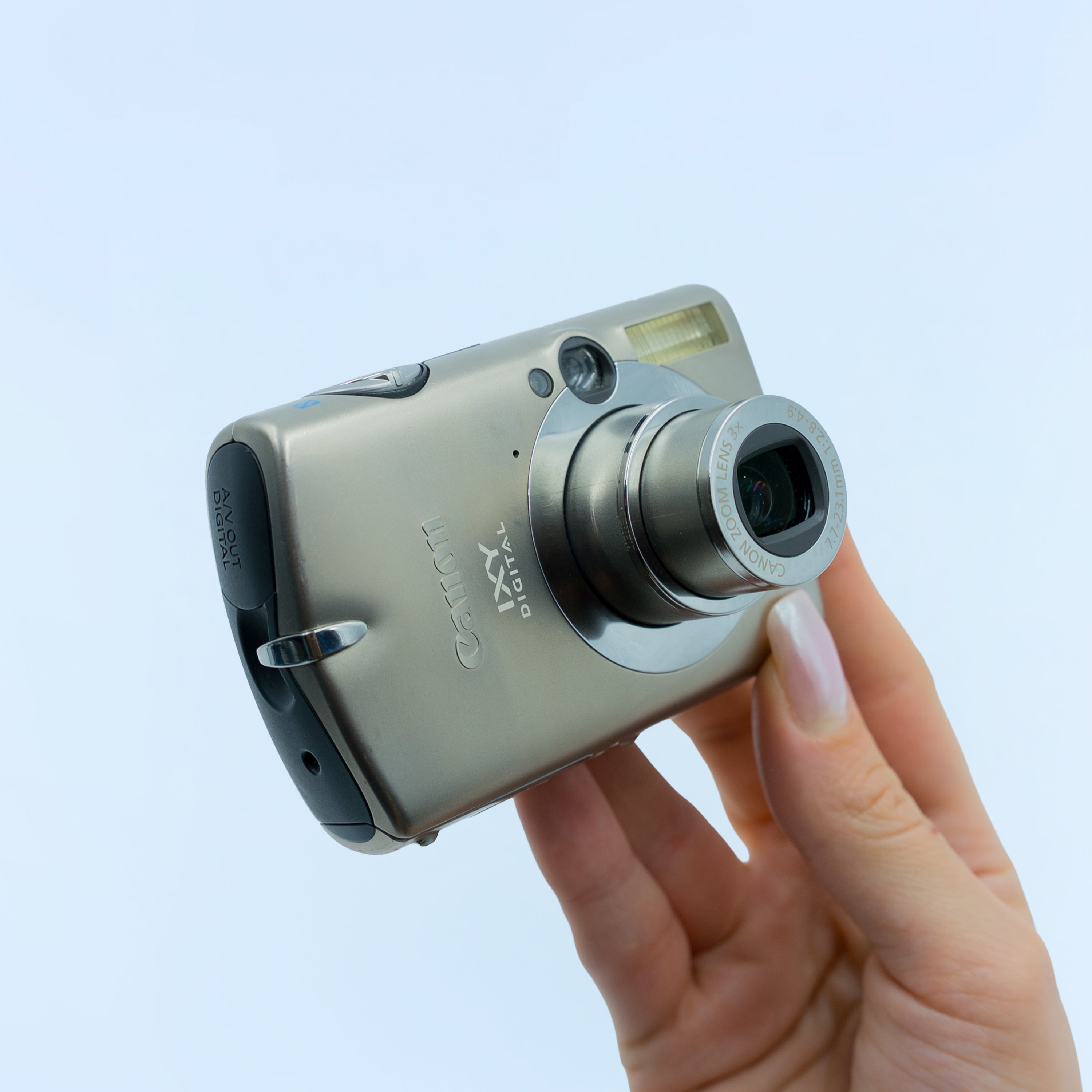 Canon IXY 1000