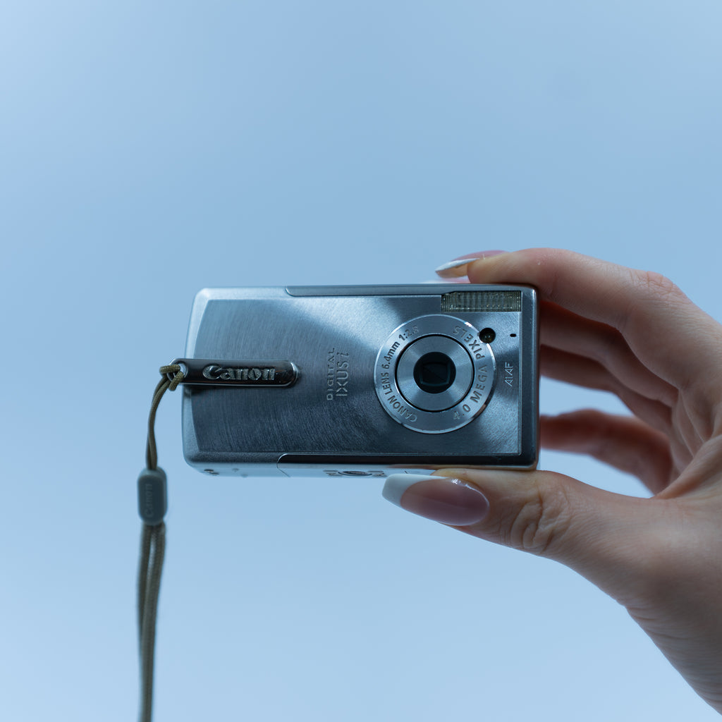 Canon IXUS i detay | RetroCameraLand