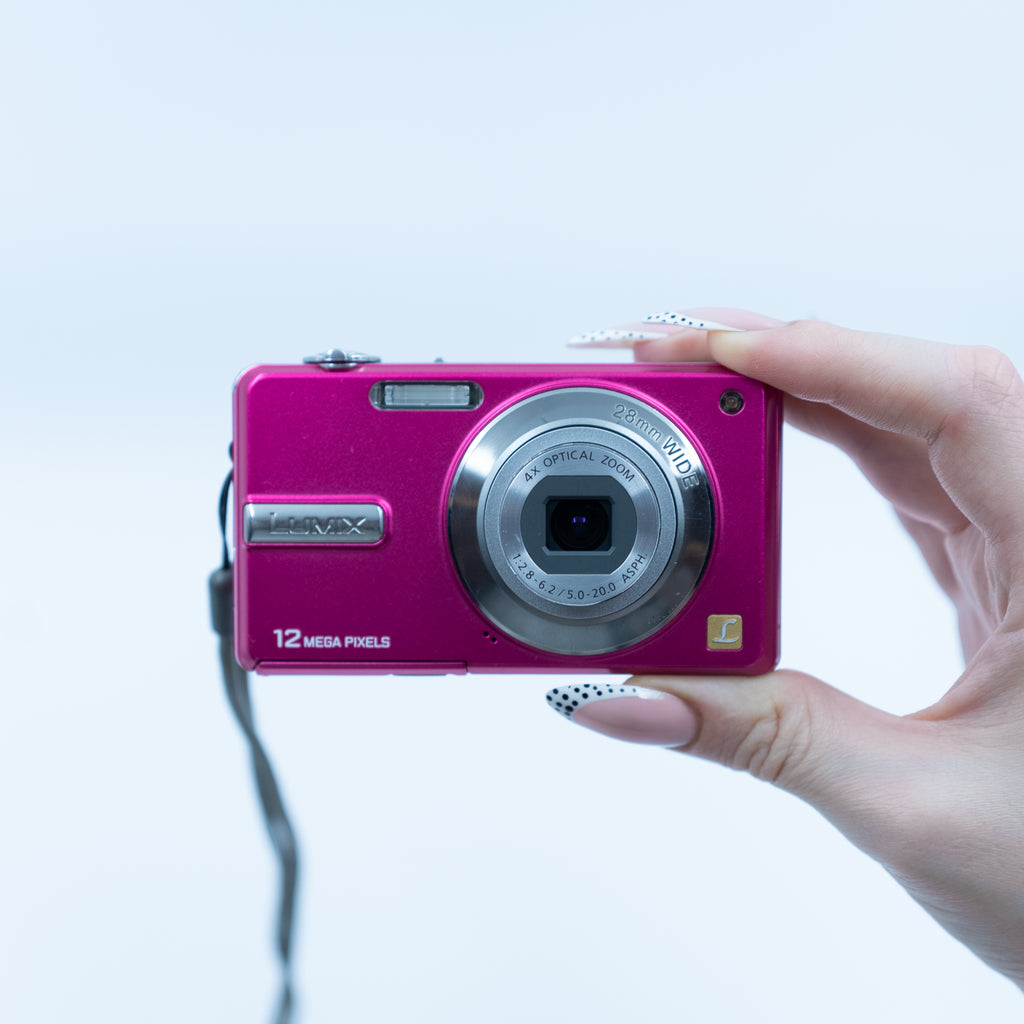 Panasonic Lumix DMC-F3 | Retro Dijital Kamera | RetroCameraLand