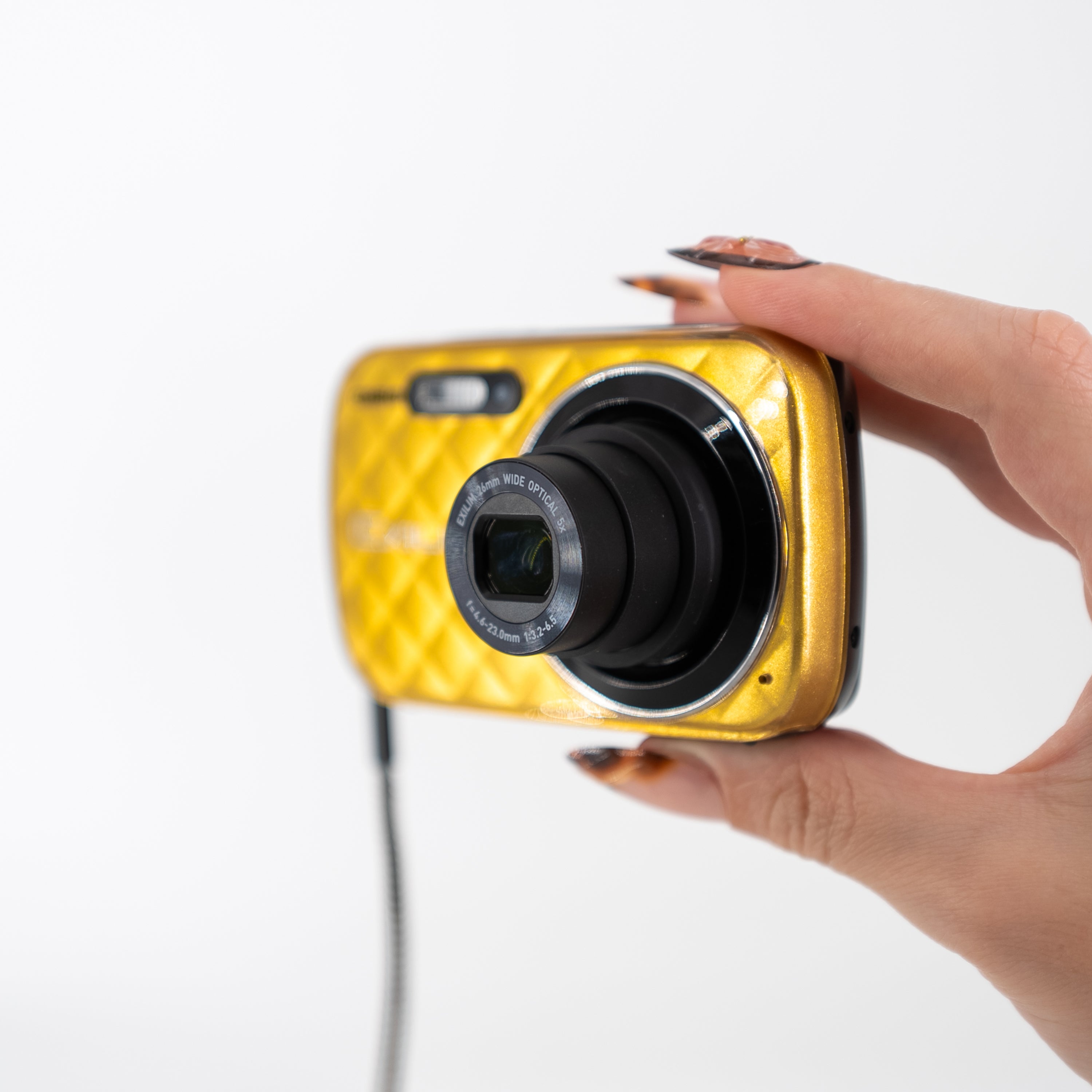 Casio Exilim EX-N10 Gold Edition