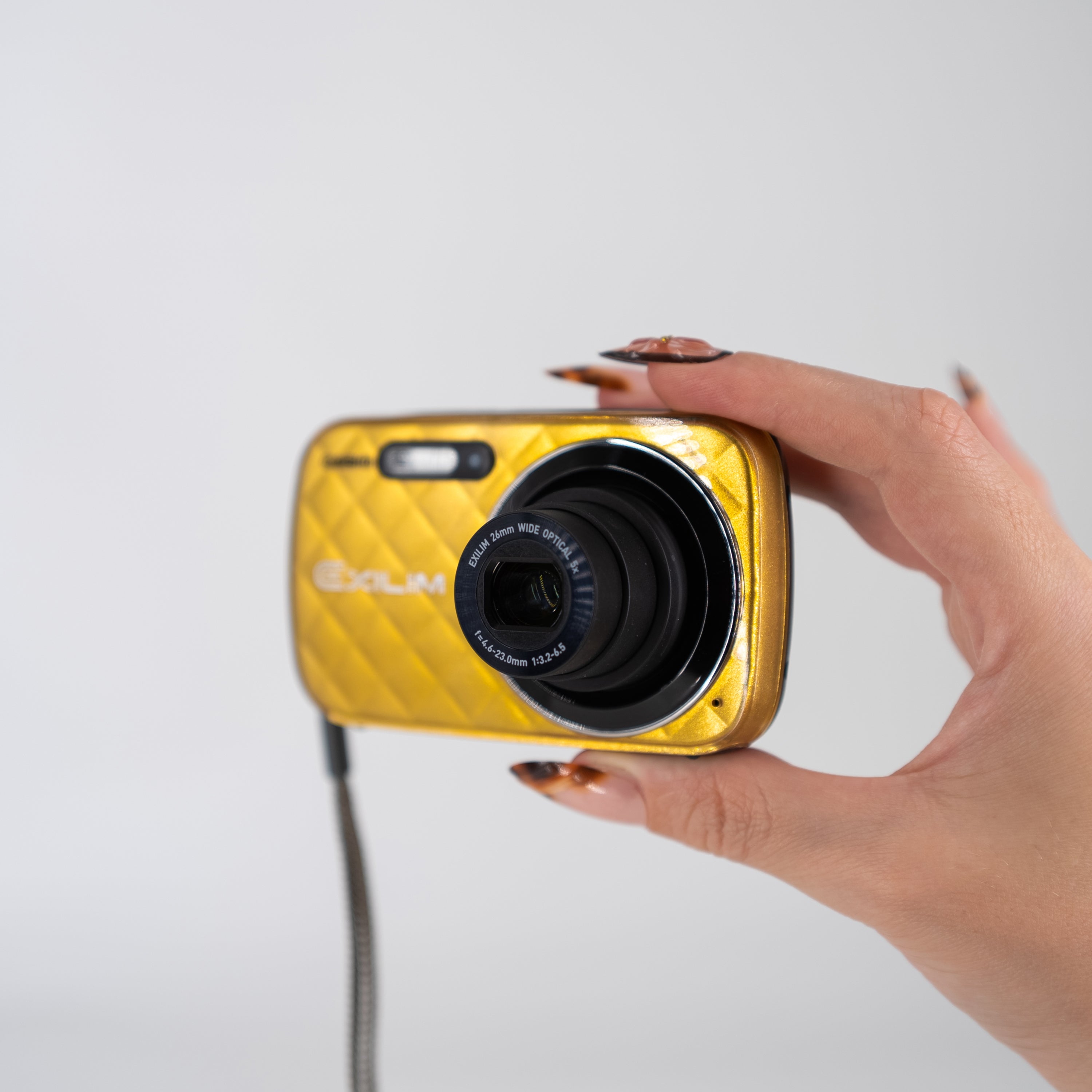 Casio Exilim EX-N10 Gold Edition