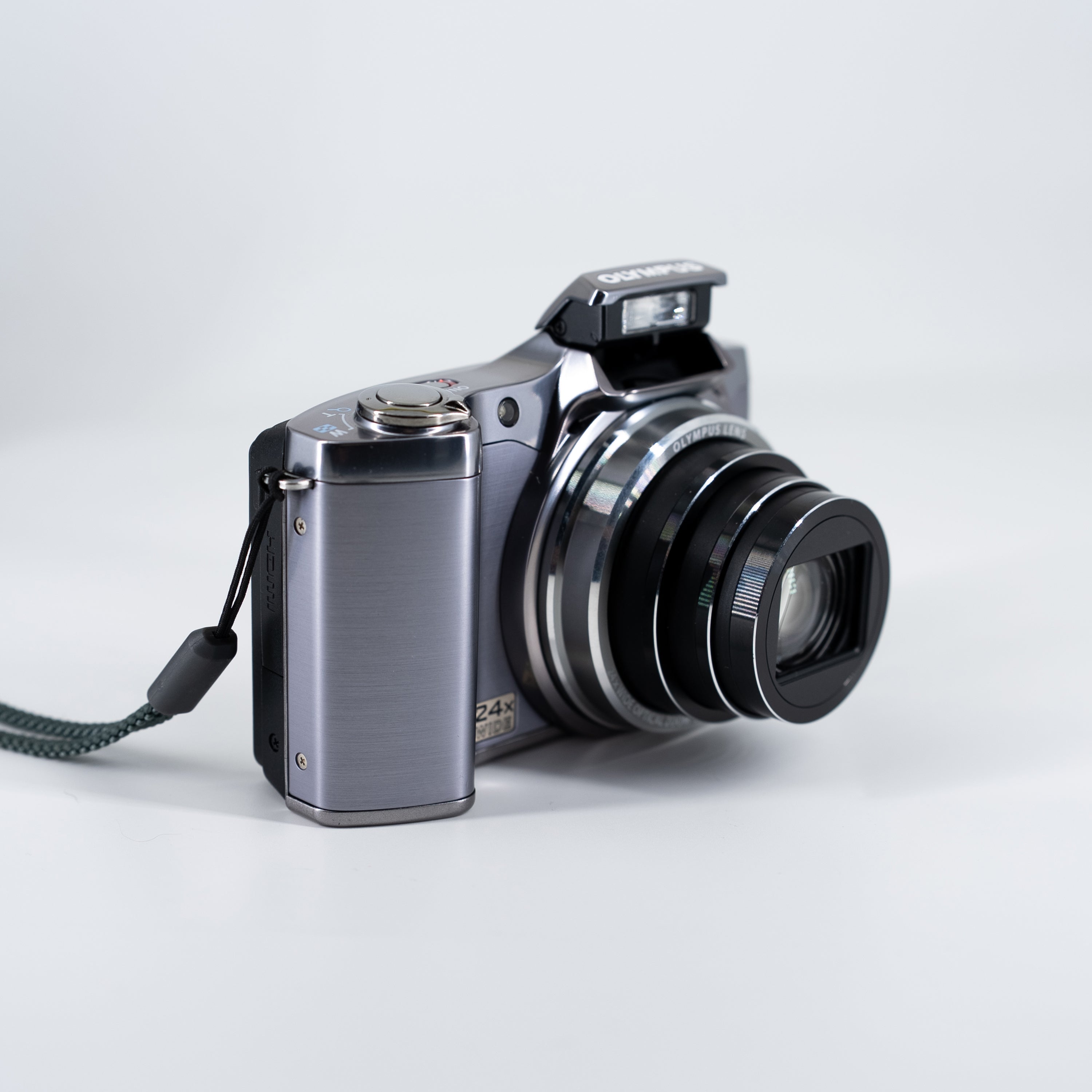 Olympus SZ-14 ekran detayı | RetroCameraLand