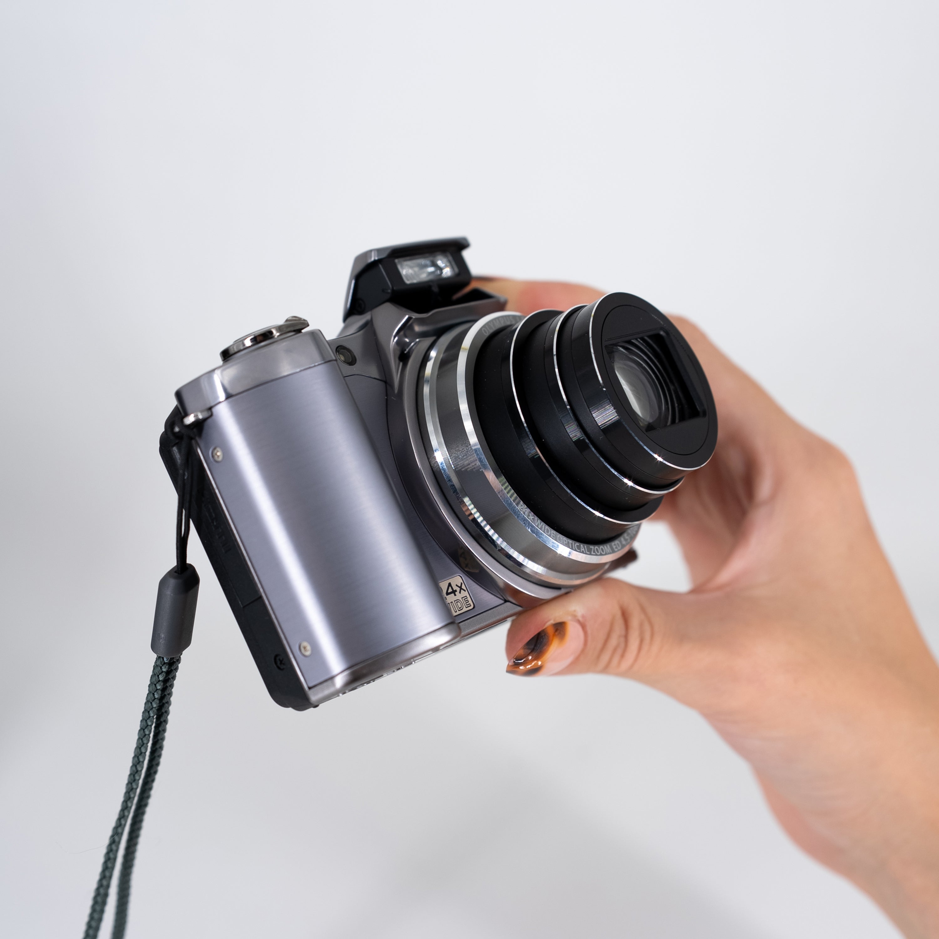 Olympus SZ-14 detay | RetroCameraLand