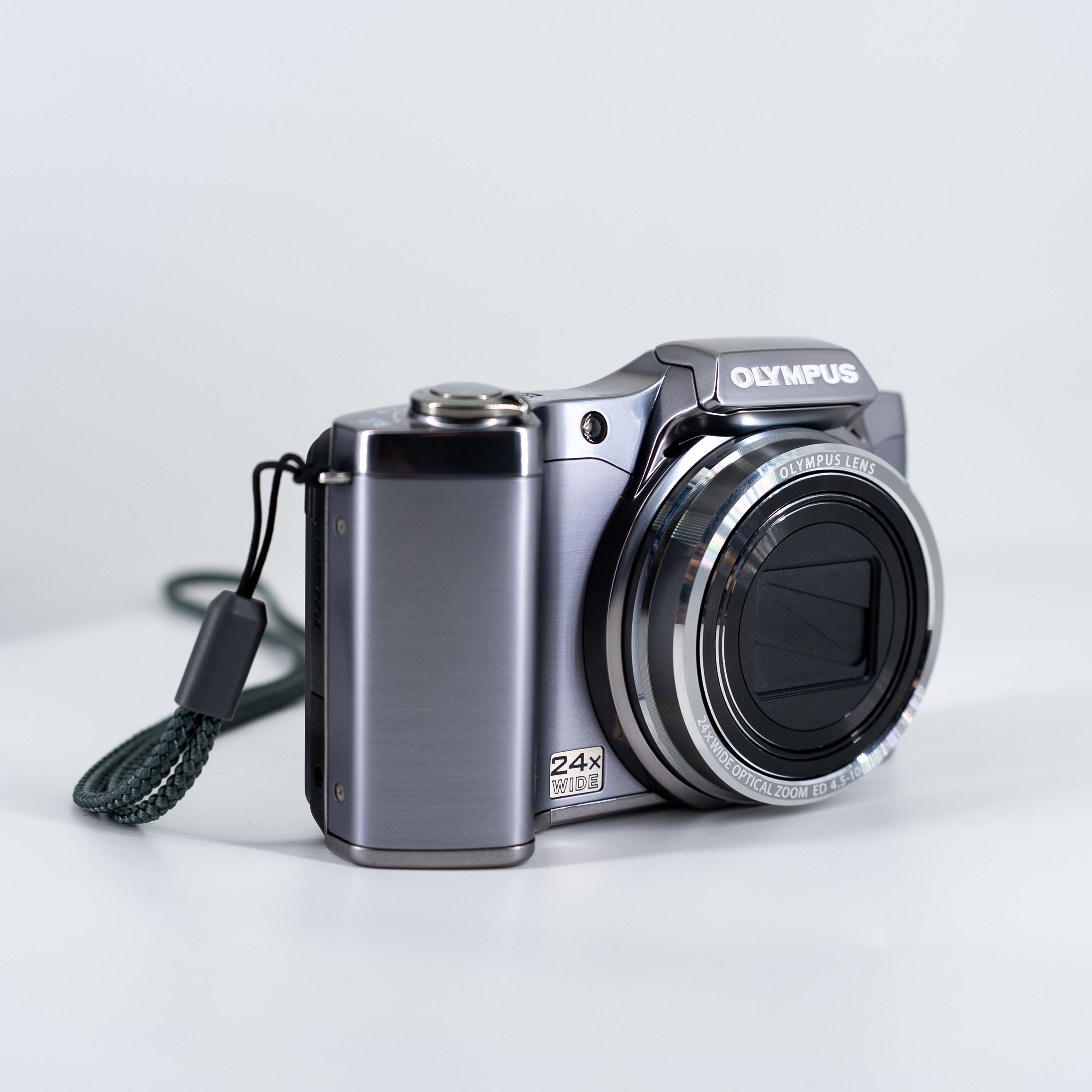 Olympus SZ-14 arka görünüm | RetroCameraLand