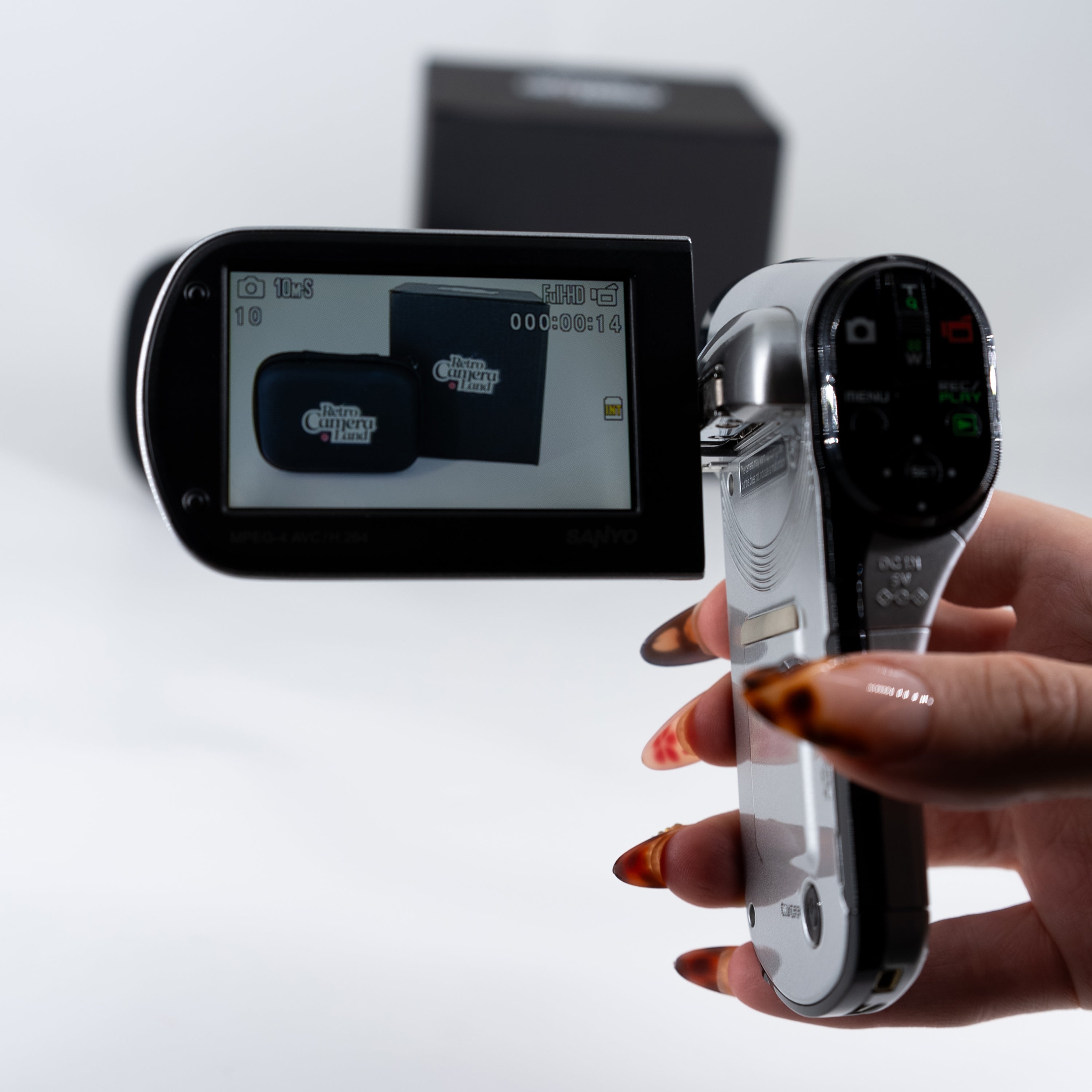 Sanyo Xacti CG20 aksesuar | RetroCameraLand