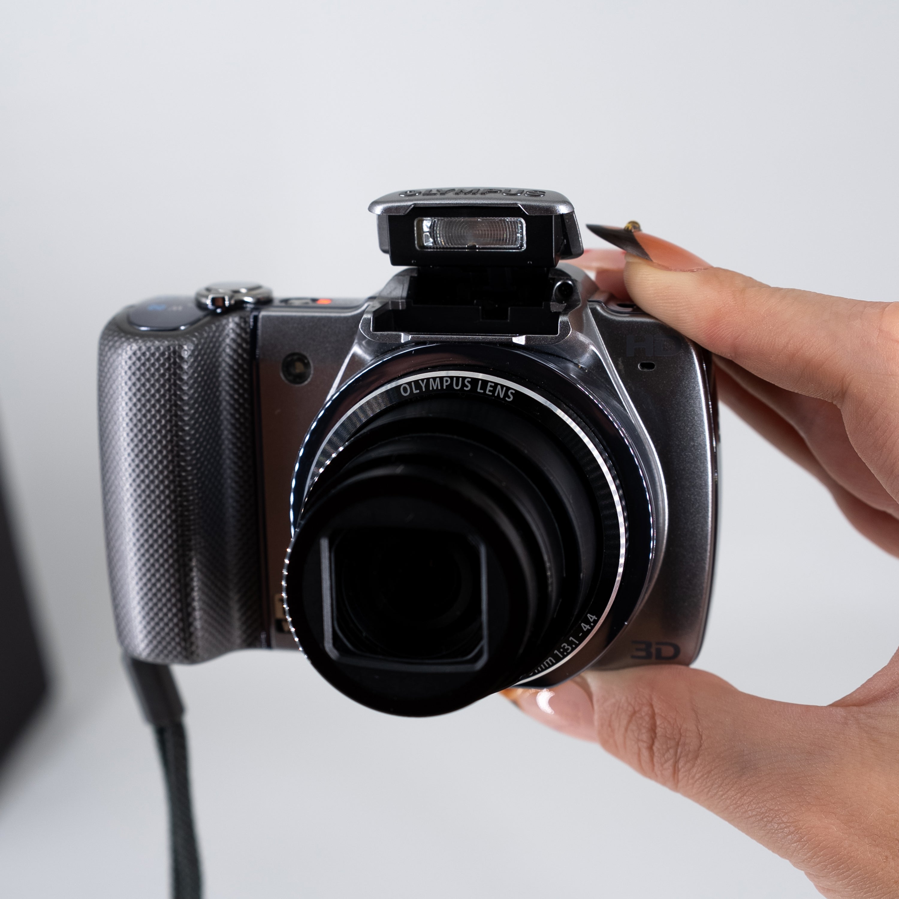 Olympus SZ-10 – Retro Camera Land