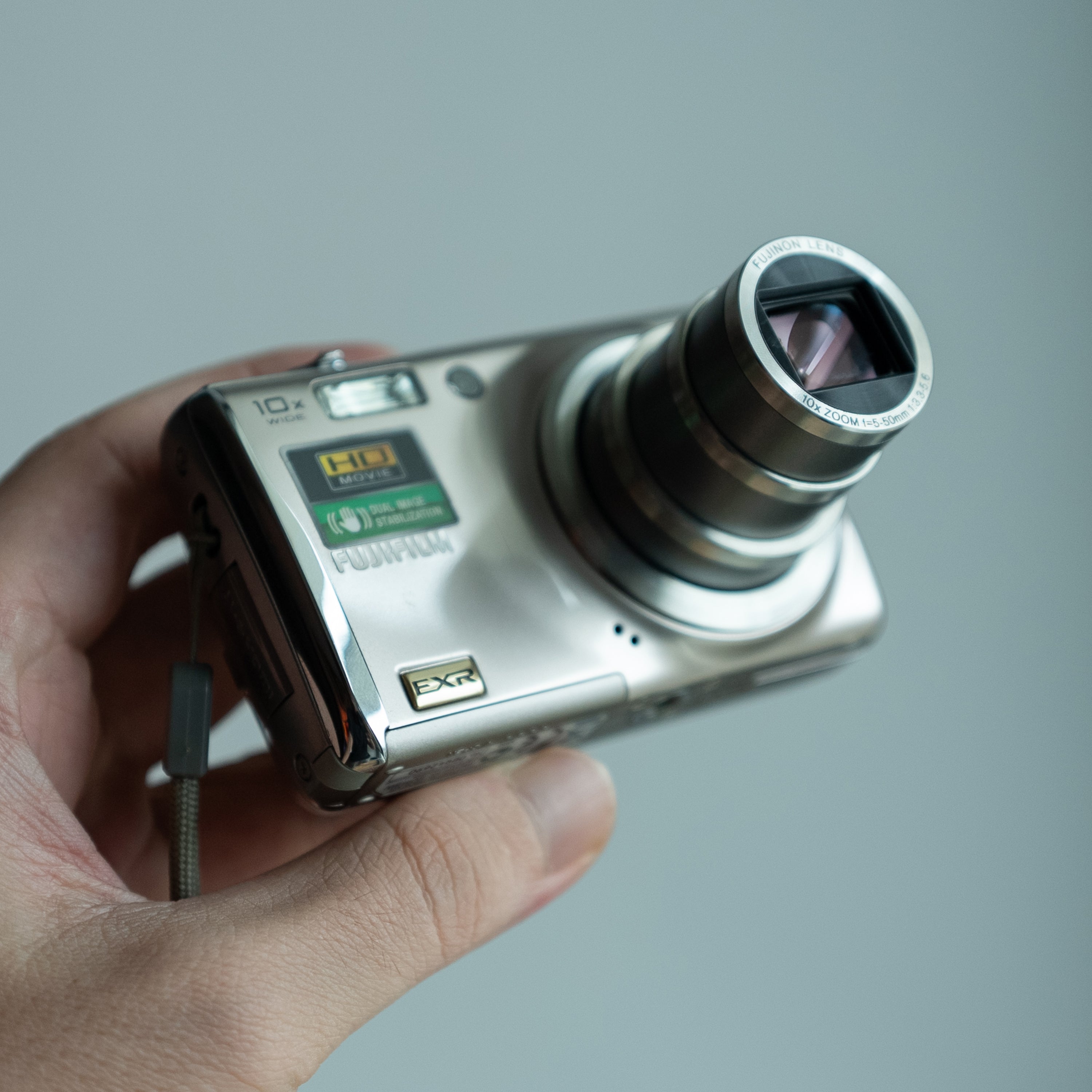 富士フイルム FinePix F80 レトロデジタルカメラ – Retro Camera Land