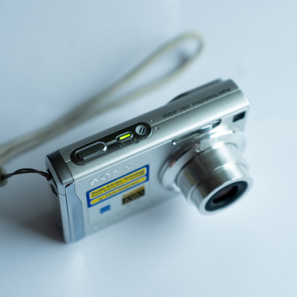 Sony Cybershot DSC-W200