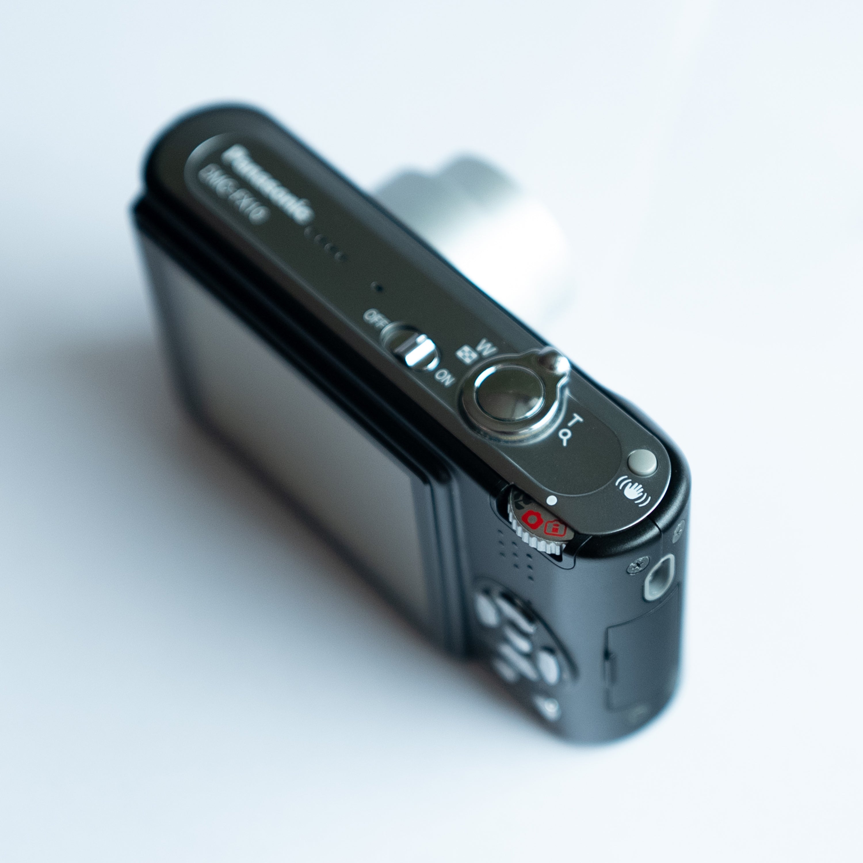 Panasonic Lumix DMC FX10 lens detayı | RetroCameraLand