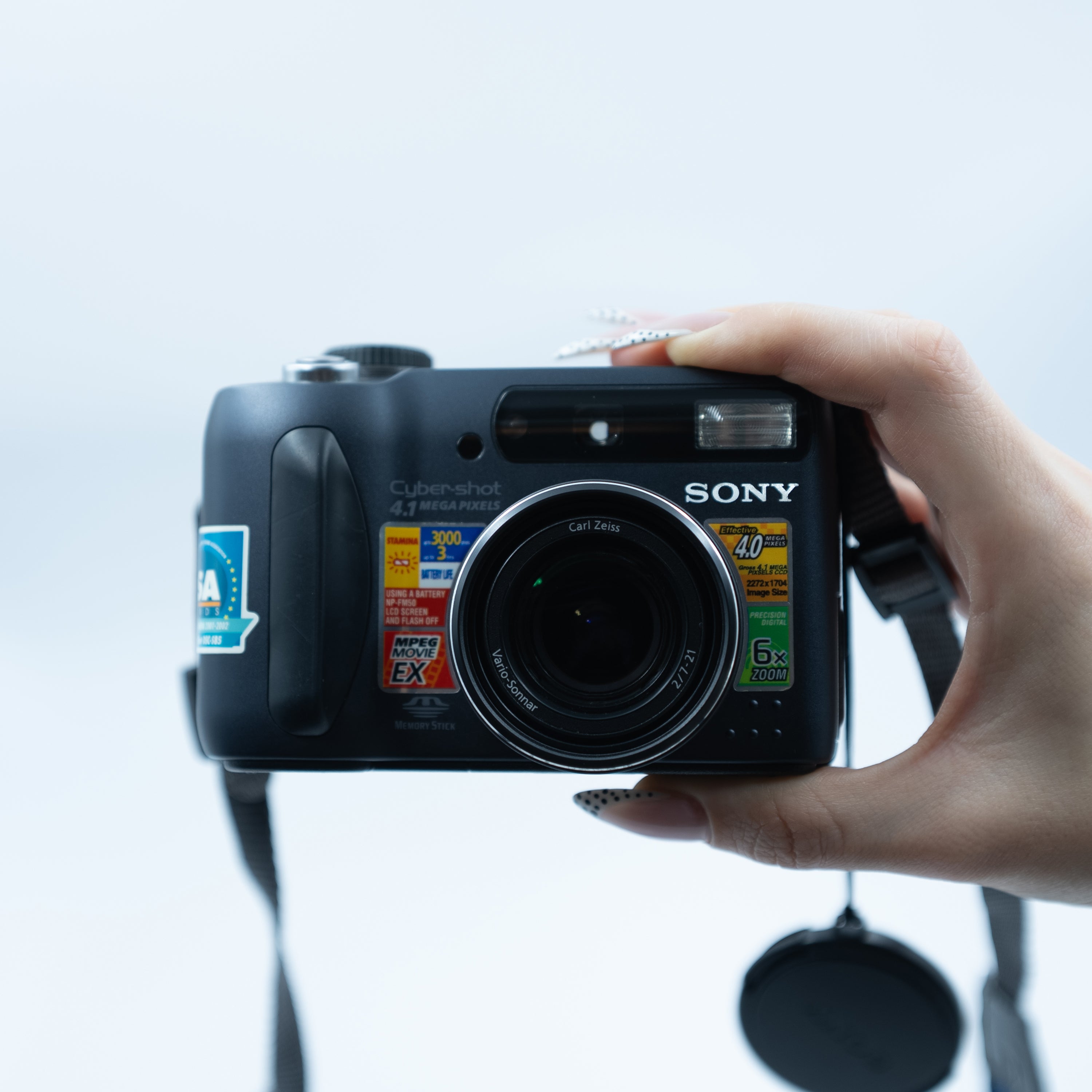 ソニー サイバーショット DSC-S85 レトロデジタルカメラ – Retro ソニー サイバーショット DSC-S85 レトロデジタルカメラ – Retro