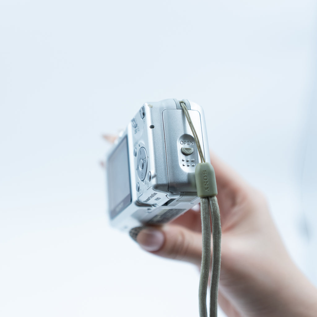 Sony Cybershot DSC-S600