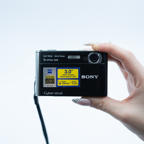 Sony Cyber-shot DSC-T70 | Retro Dijital Kamera | RetroCameraLand