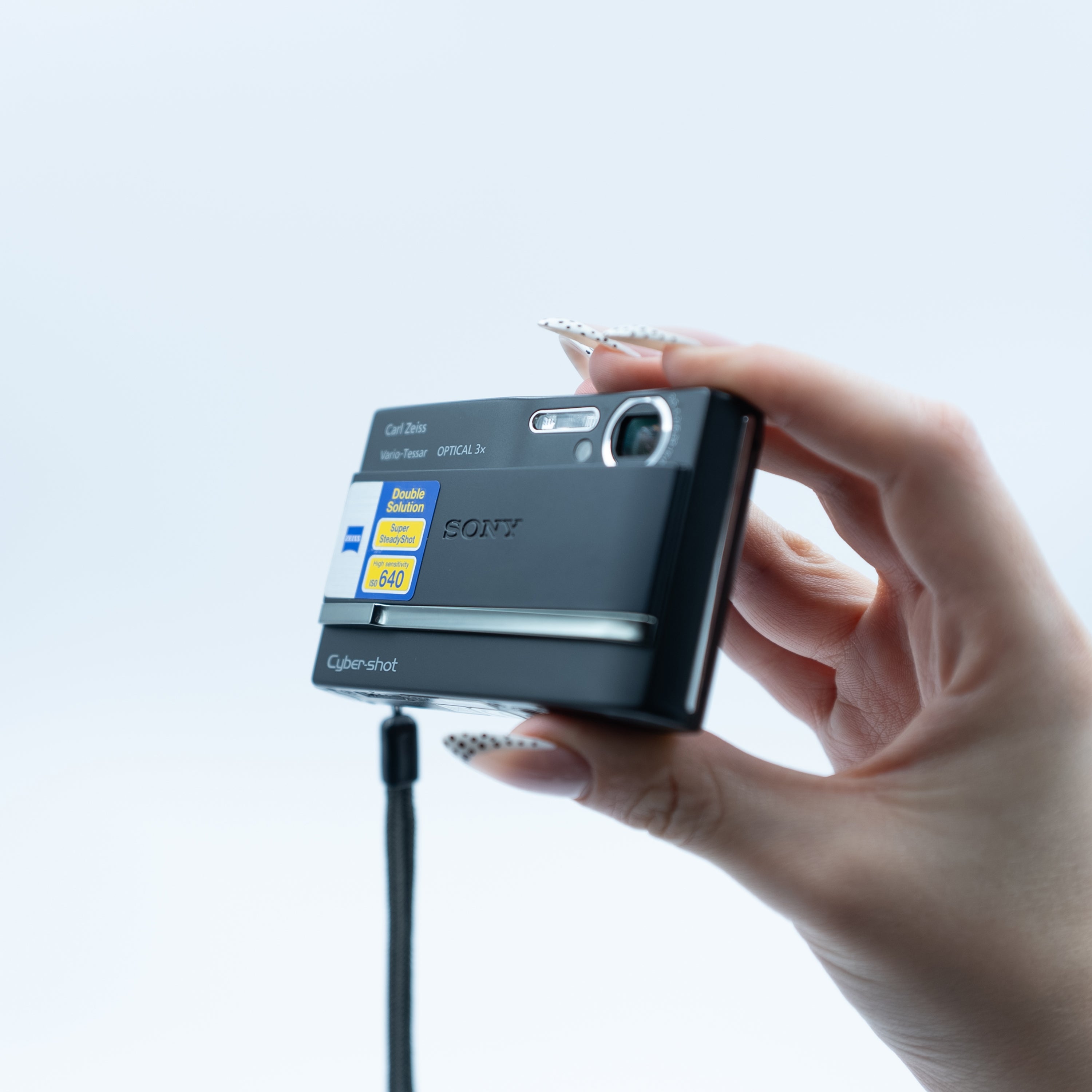 Sony Cyber-shot DSC-T9 Retro Digital Camera – Retro Camera Land