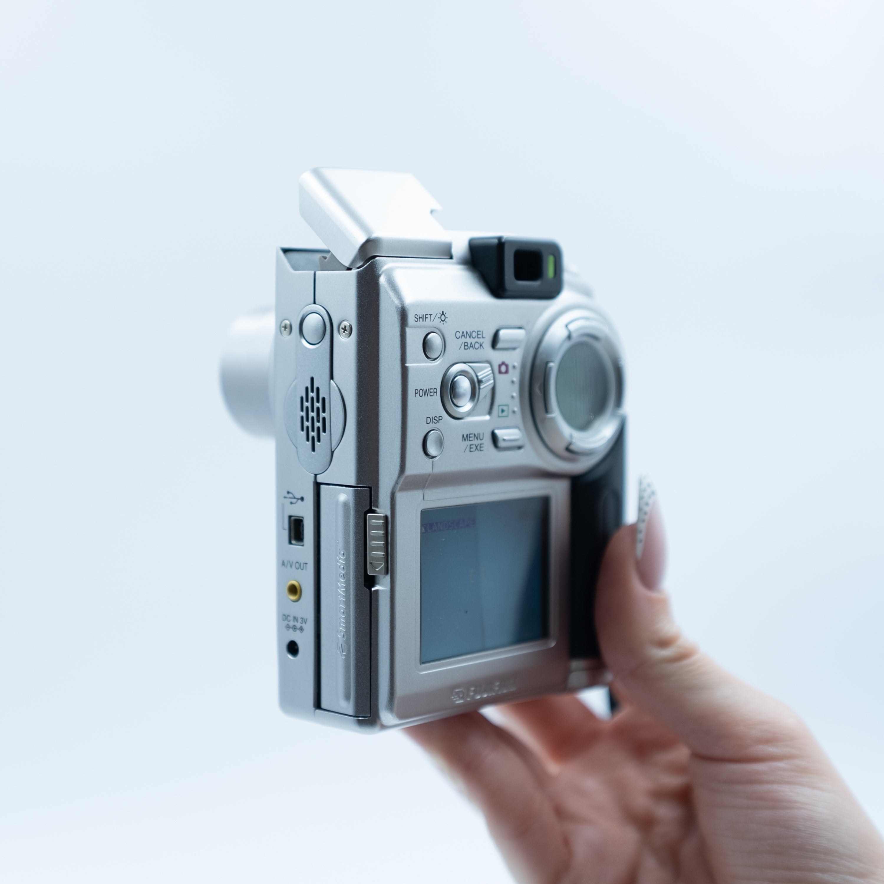 富士フィルム FUJIFILM FinePix 4700 Z 同梱無料 #am5460 富士フイルム『FinePix 4700z』。23年前に買った“オールドコンデジ”を