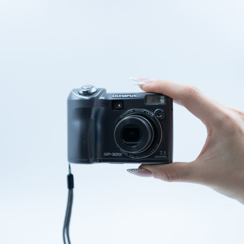 Olympus SP-320 | Retro Dijital Kamera | RetroCameraLand