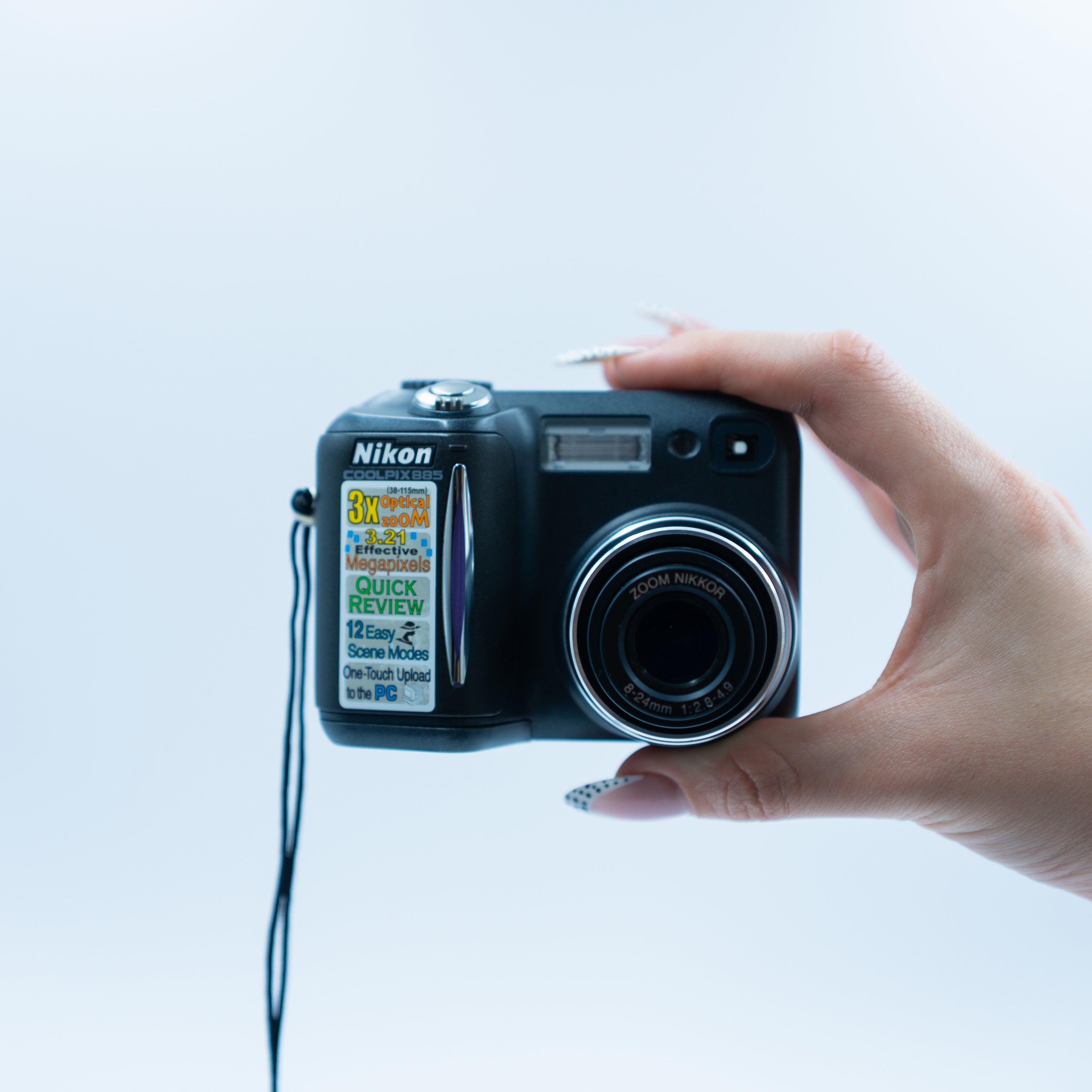 Nikon Coolpix 885 Retro Digital Camera – Retro Camera Land
