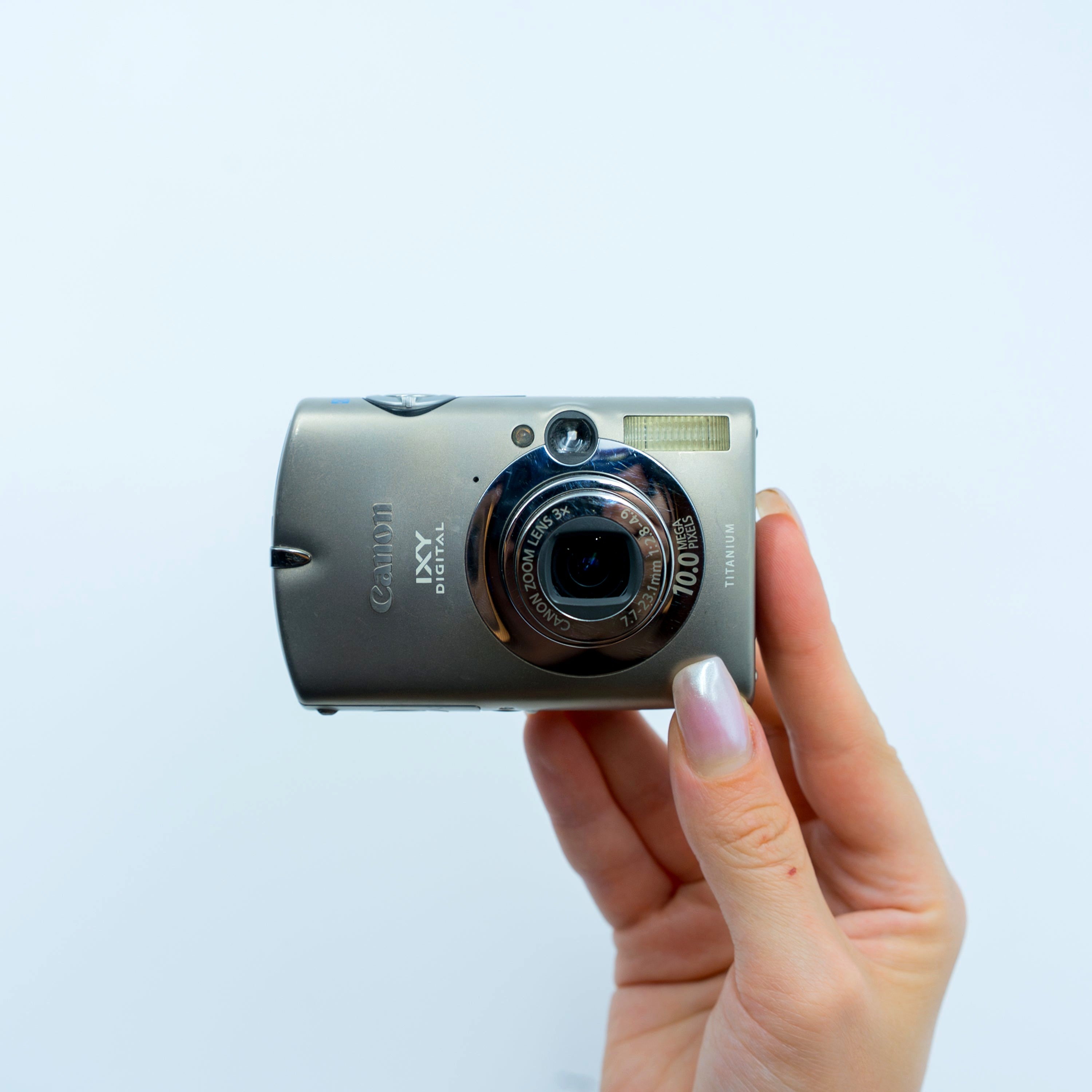 Canon IXY 1000