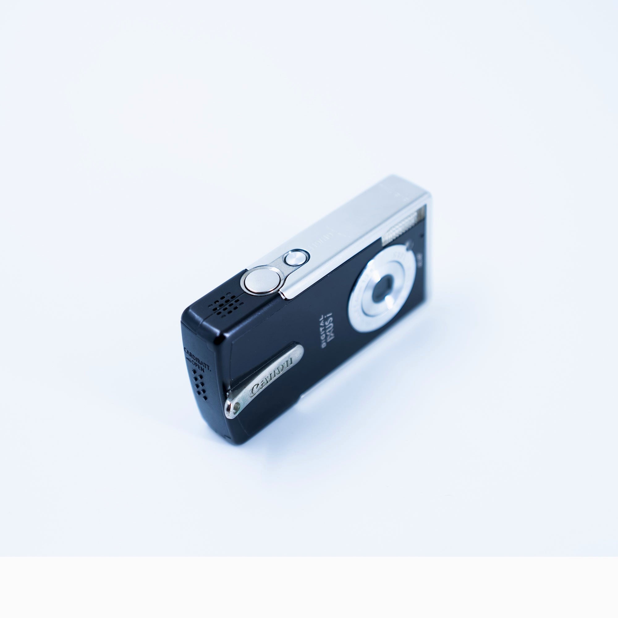 Canon Ixy IXUS Digital PC1060
