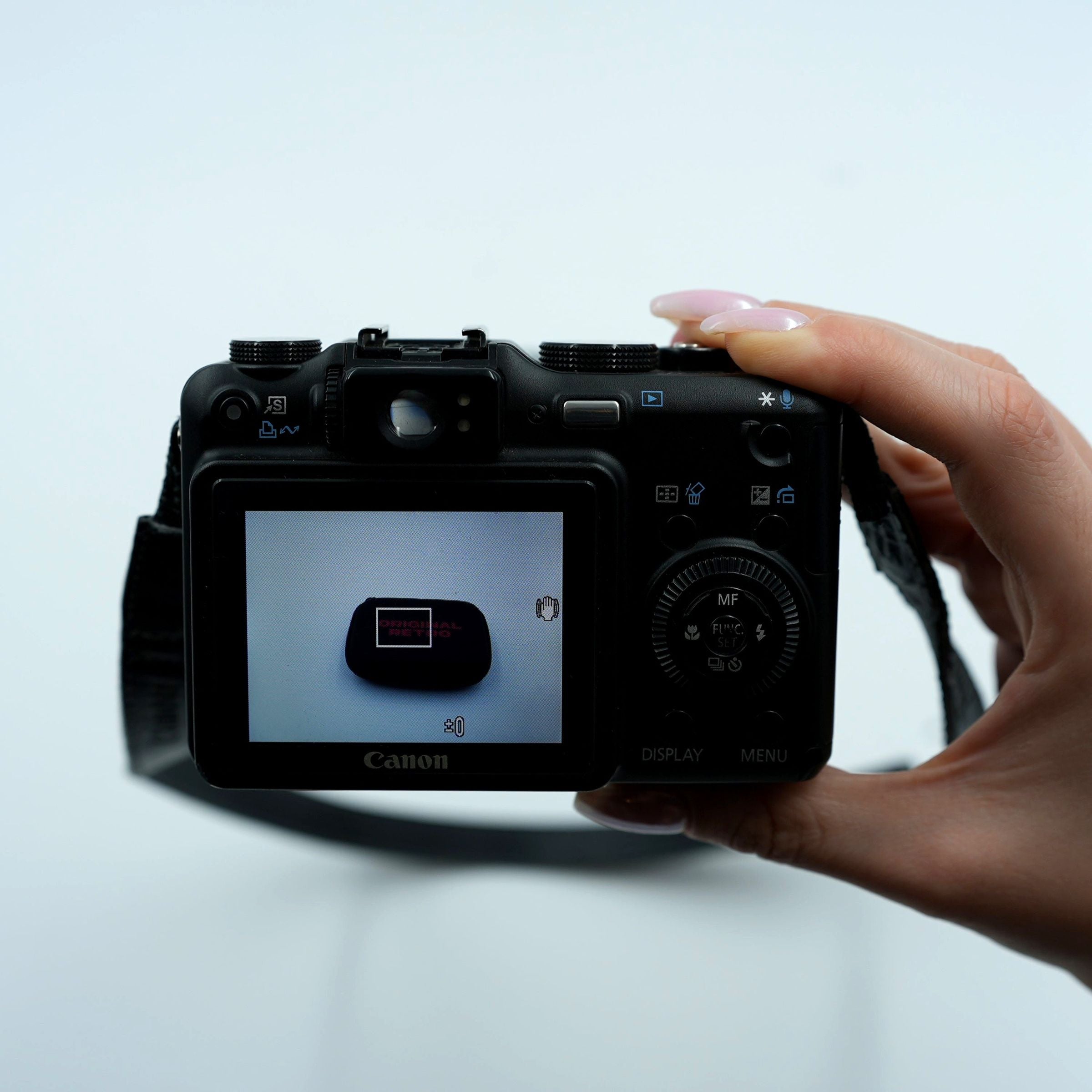 Canon PowerShot G7 – Retro Camera Land