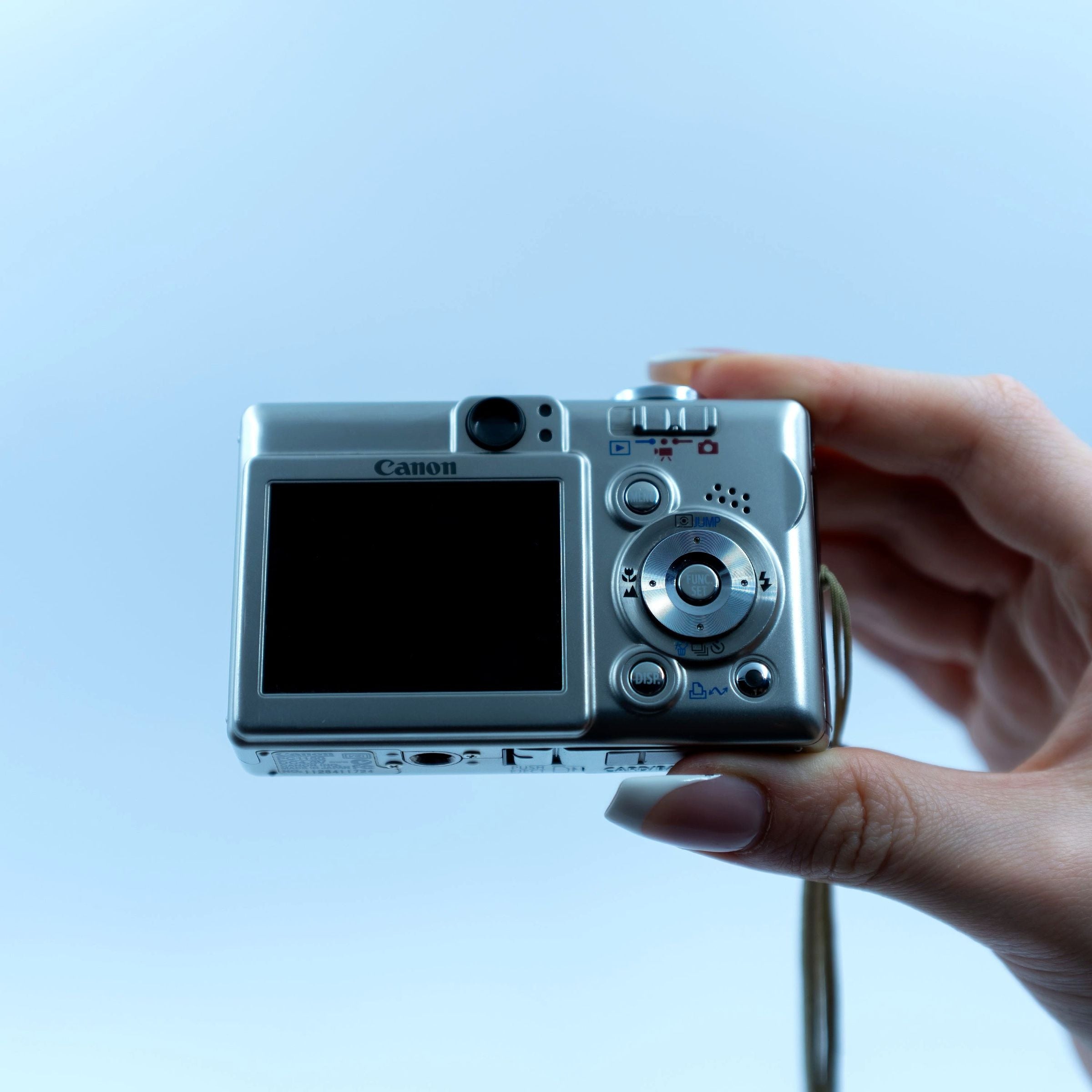 キヤノン パワーショット SD400 |レトロカメラランド – Retro Camera Land