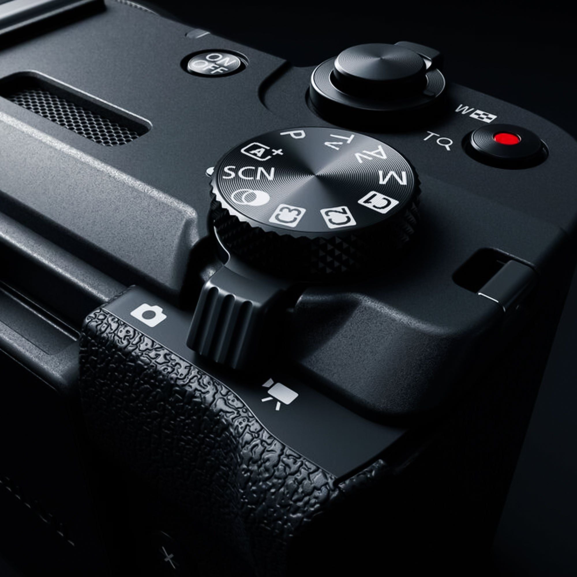 Canon PowerShot V1 arka görünüm | RetroCameraLand