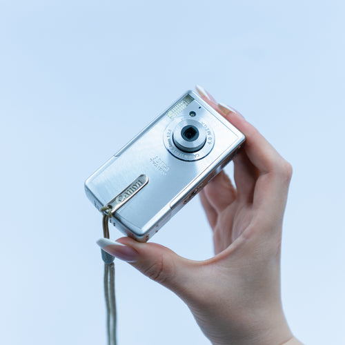 Canon IXUS i | Retro Dijital Kamera | RetroCameraLand
