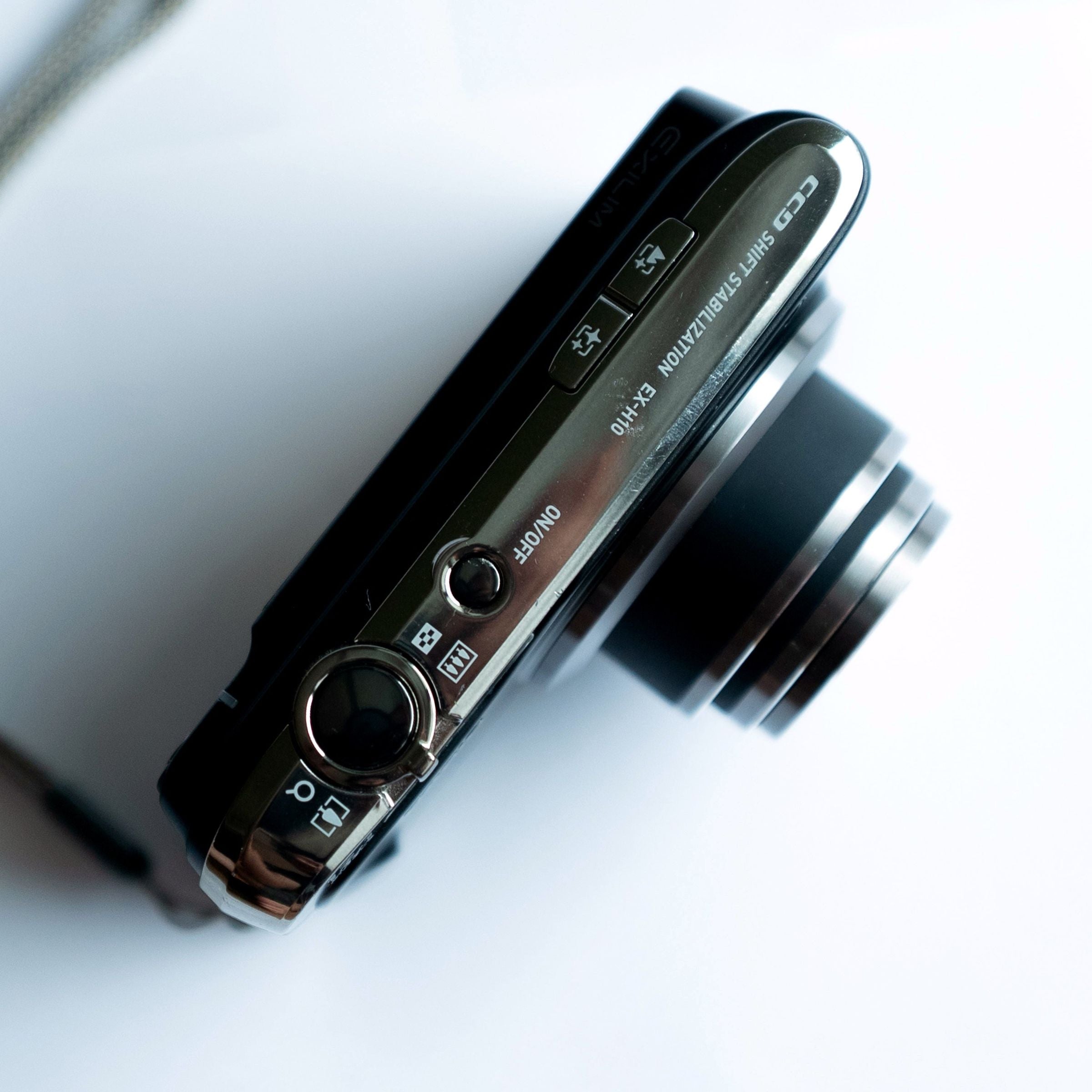 Casio Exilim EX-H10 Retro Digital Camera – Retro Camera Land