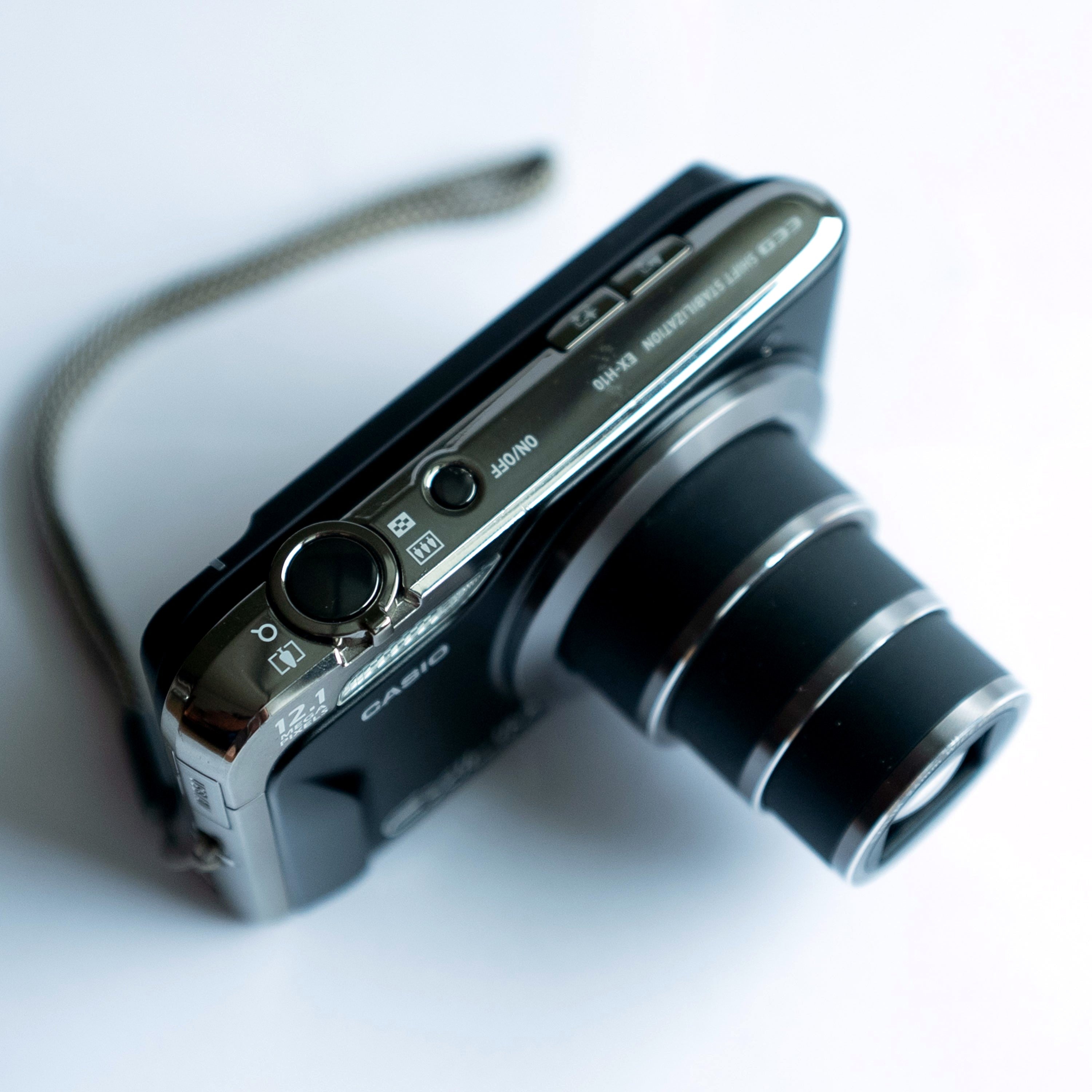 Casio Exilim EX-H10
