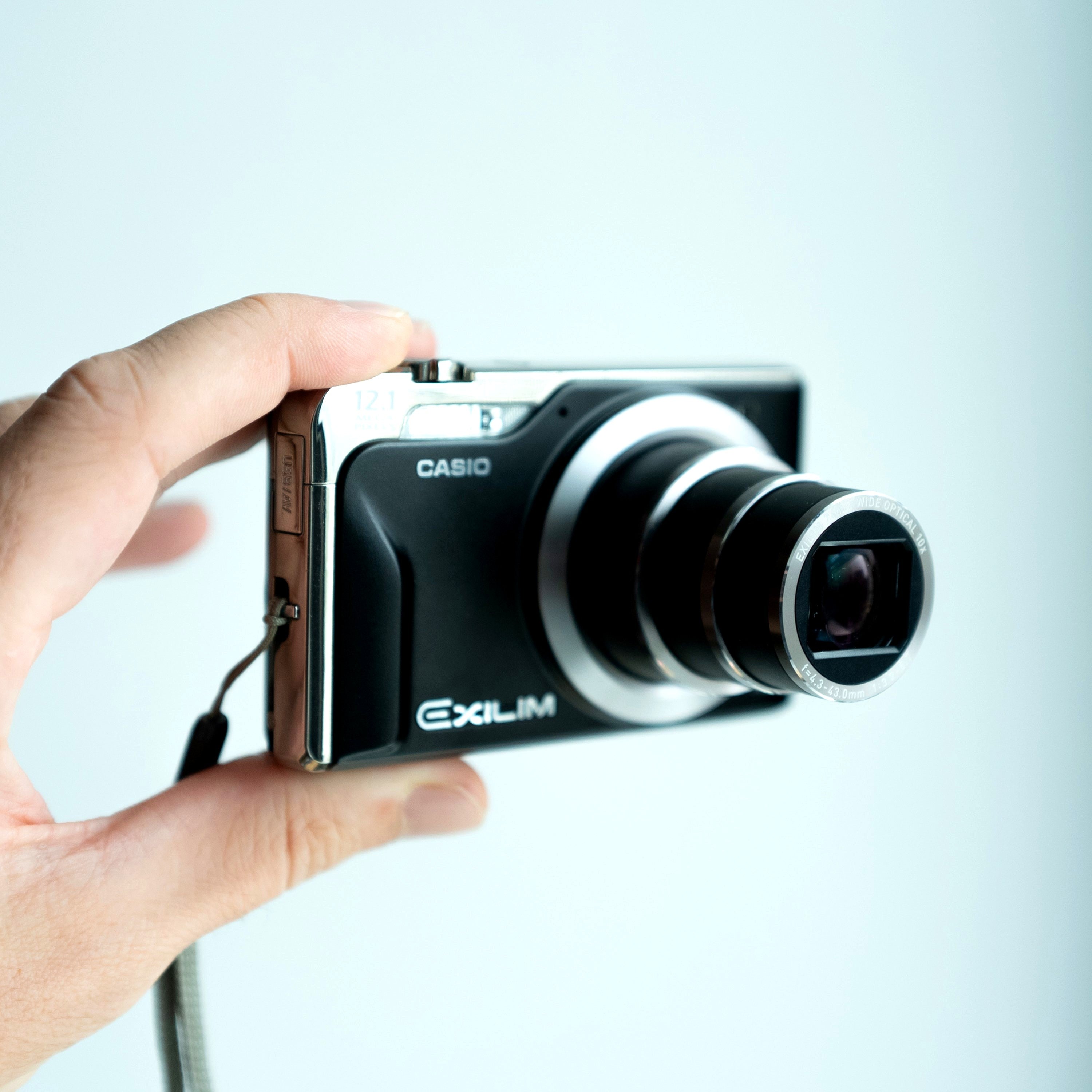 Casio Exilim EX-H10