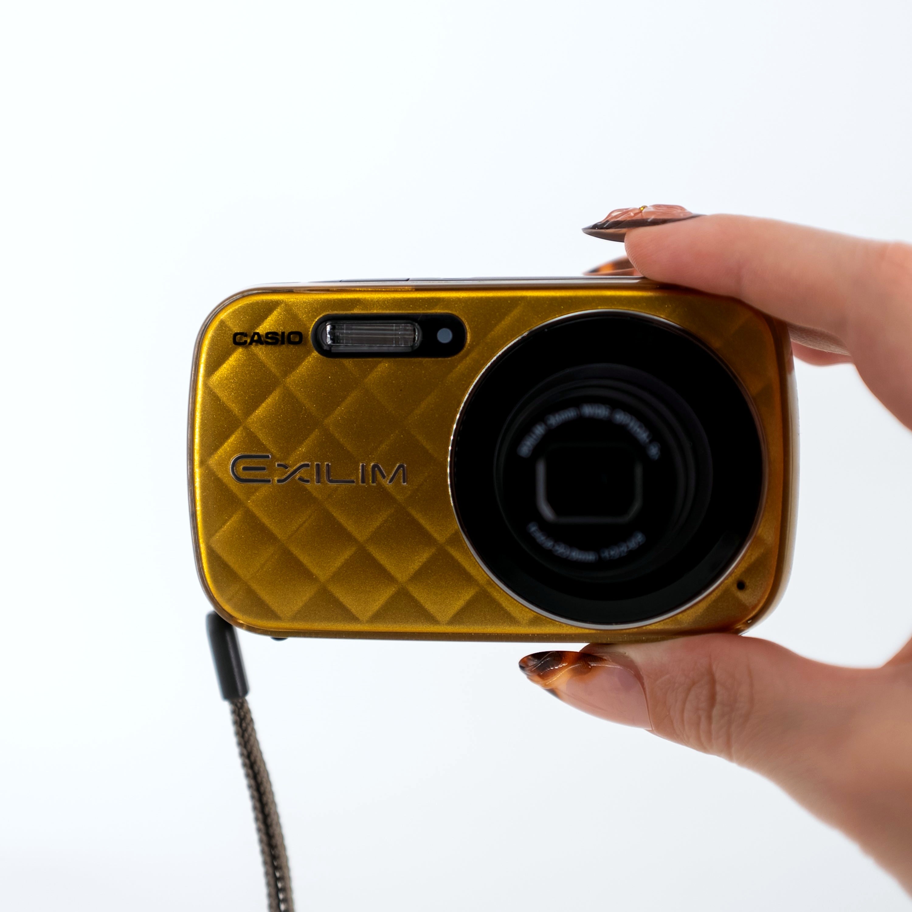Casio Exilim EX-N10 Gold Edition