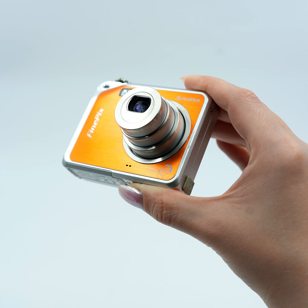 Fujifilm FinePix V10