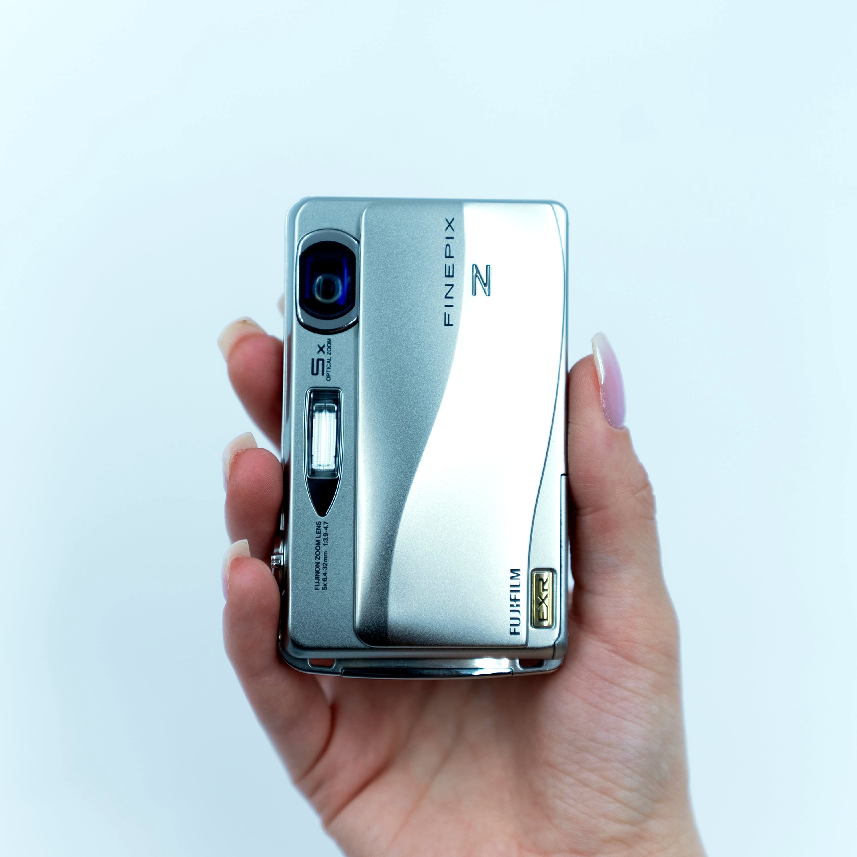 Fujifilm FinePix Z700 EXR